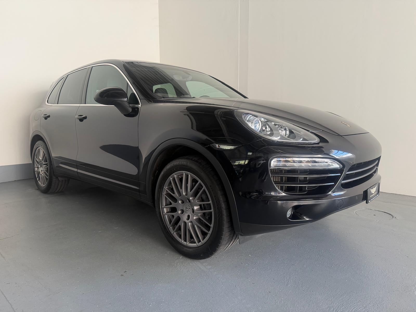 PORSCHE Cayenne Diesel-image-2