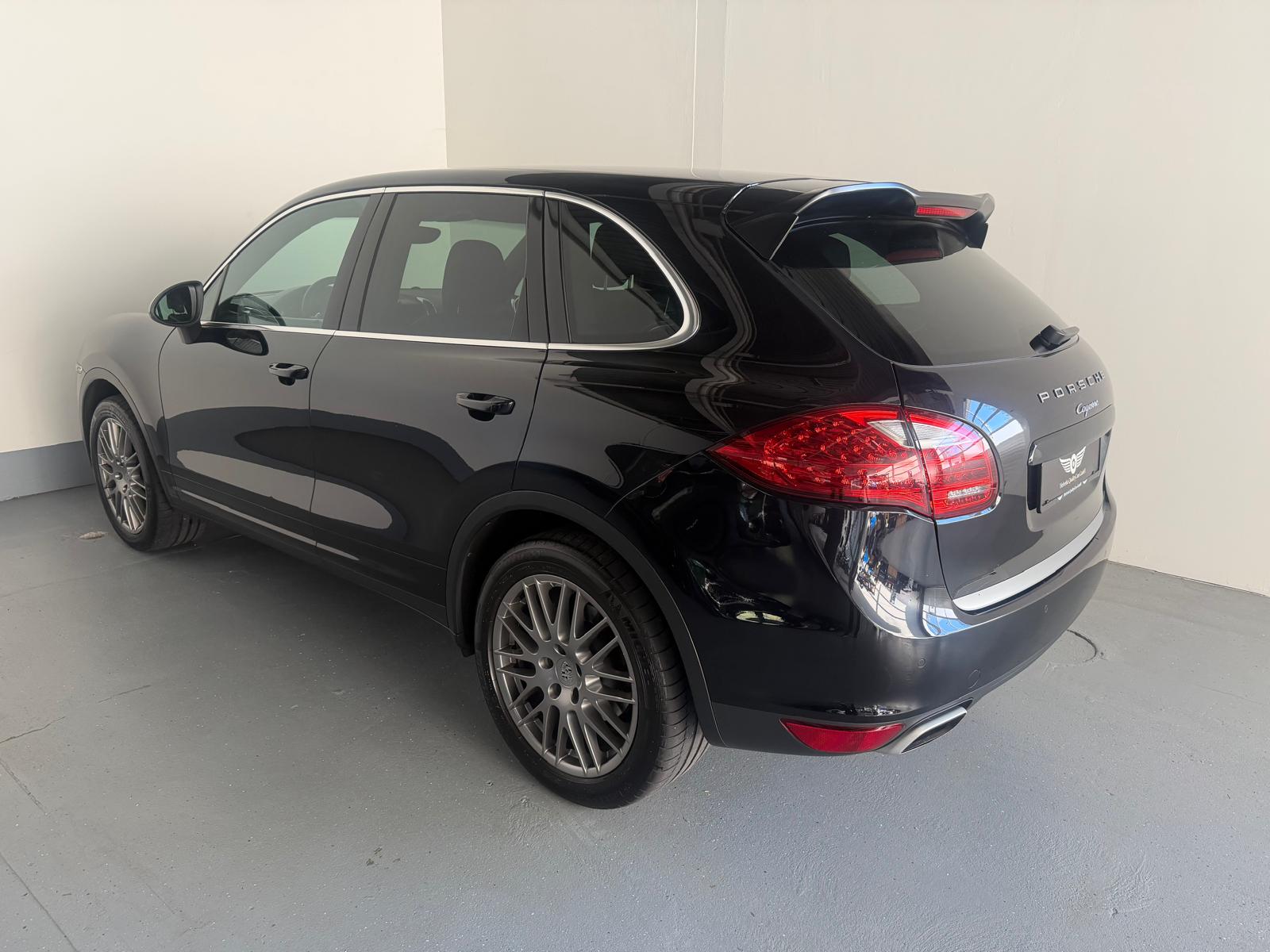 PORSCHE Cayenne Diesel-image-8