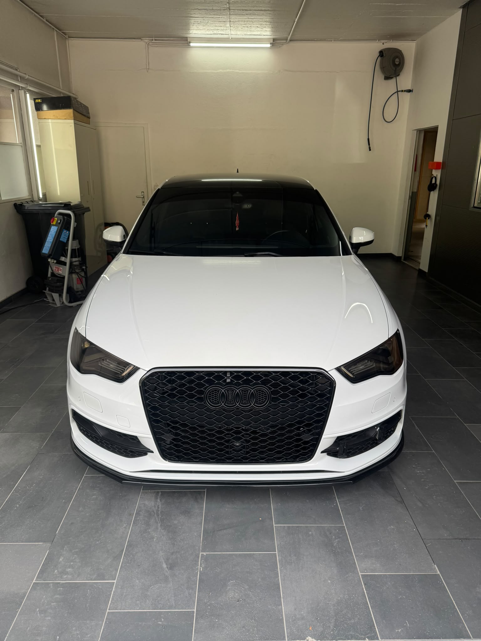AUDI S3 Sportback 2.0 TFSI quattro S-tronic-image-5