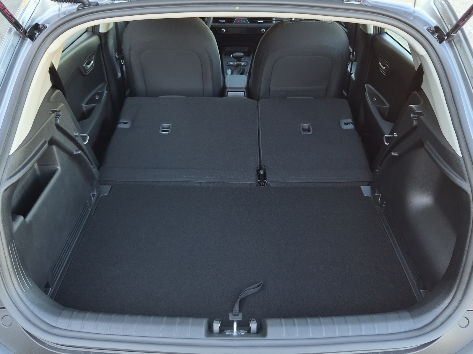 KIA Stonic 1.0 T-GDi-image-9