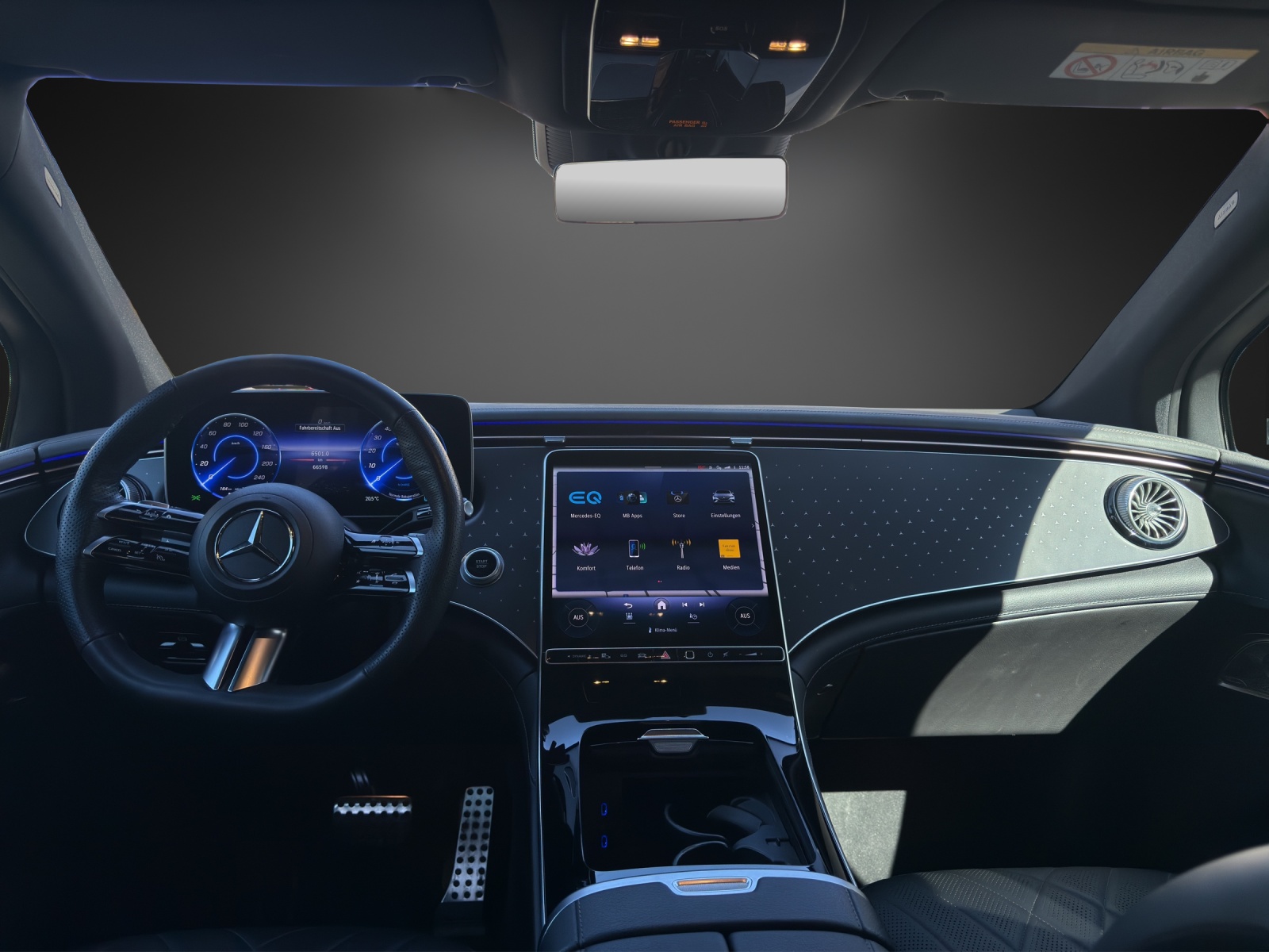 MERCEDES-BENZ EQE SUV 350 4 Matic Executive Edition-image-10
