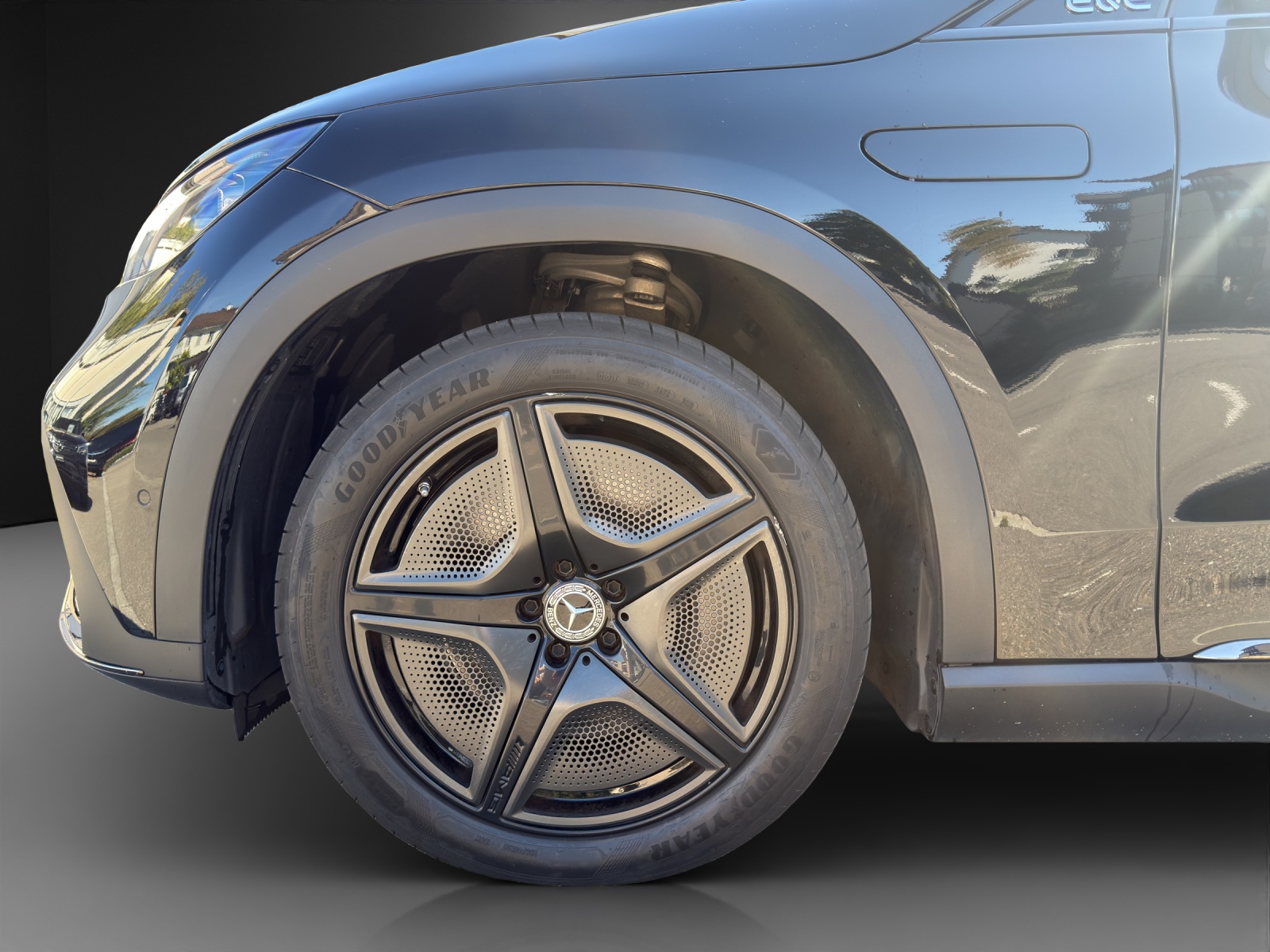 MERCEDES-BENZ EQE SUV 350 4 Matic Executive Edition-image-8