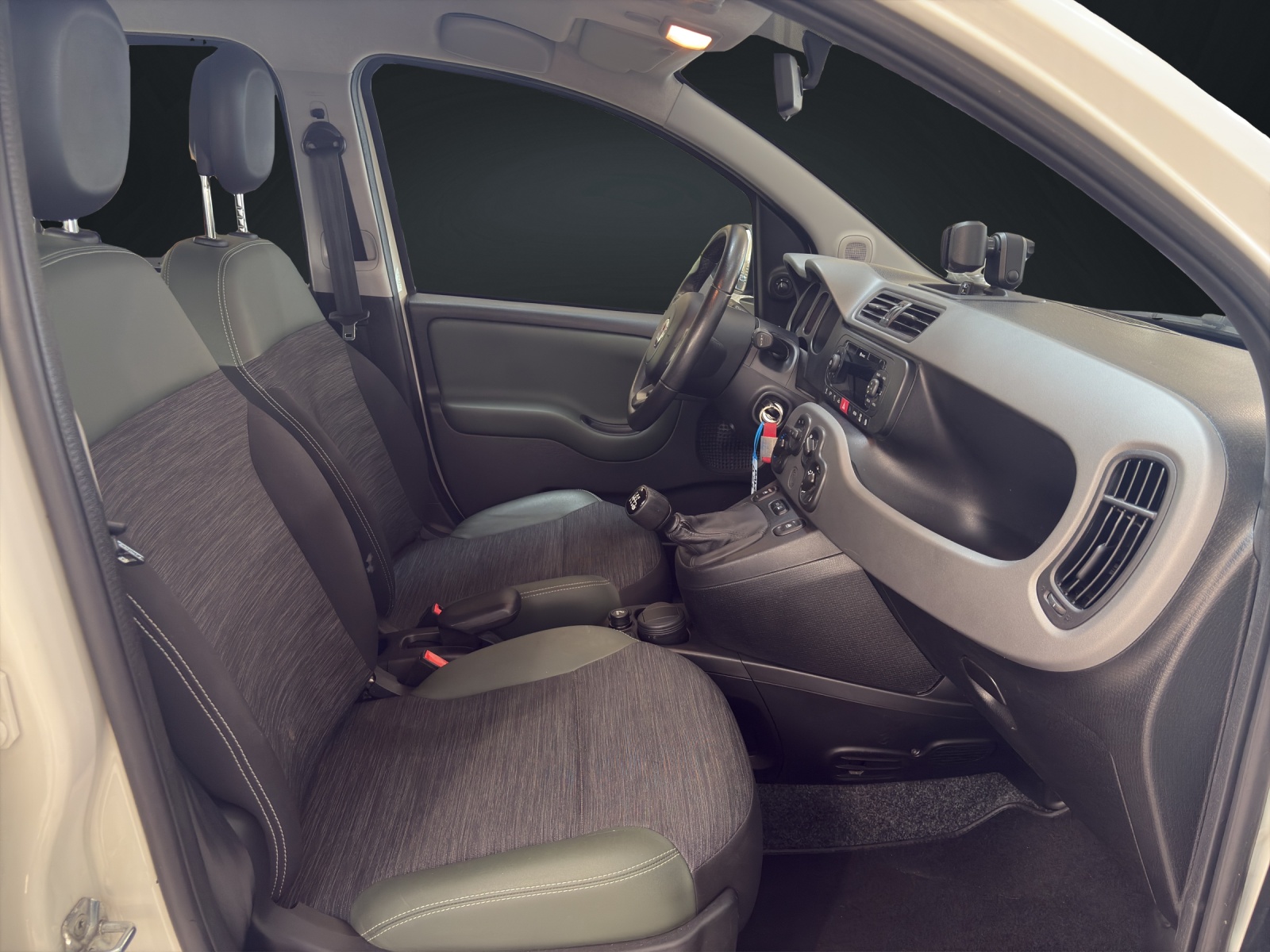 FIAT Panda 0.9 Twinair Turbo Climbing 4x4-image-12