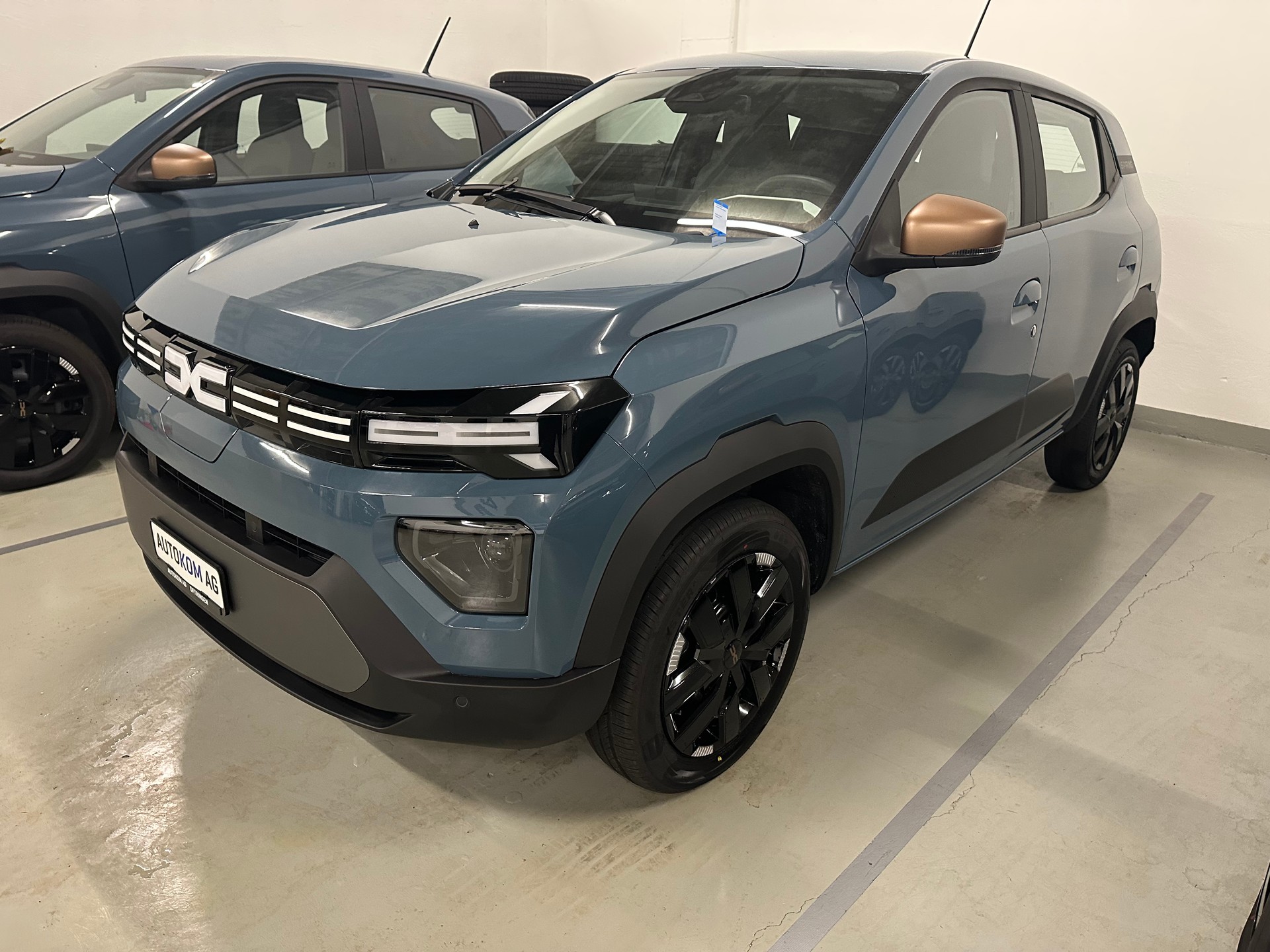 DACIA Spring 24 kWh Extreme 102 PS * mit DC Schnelllader * !! AKTION !! *