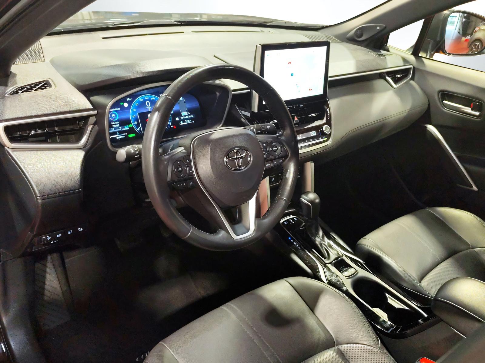 TOYOTA Corolla Cross 2.0 HSD Premium AWD-i-image-8