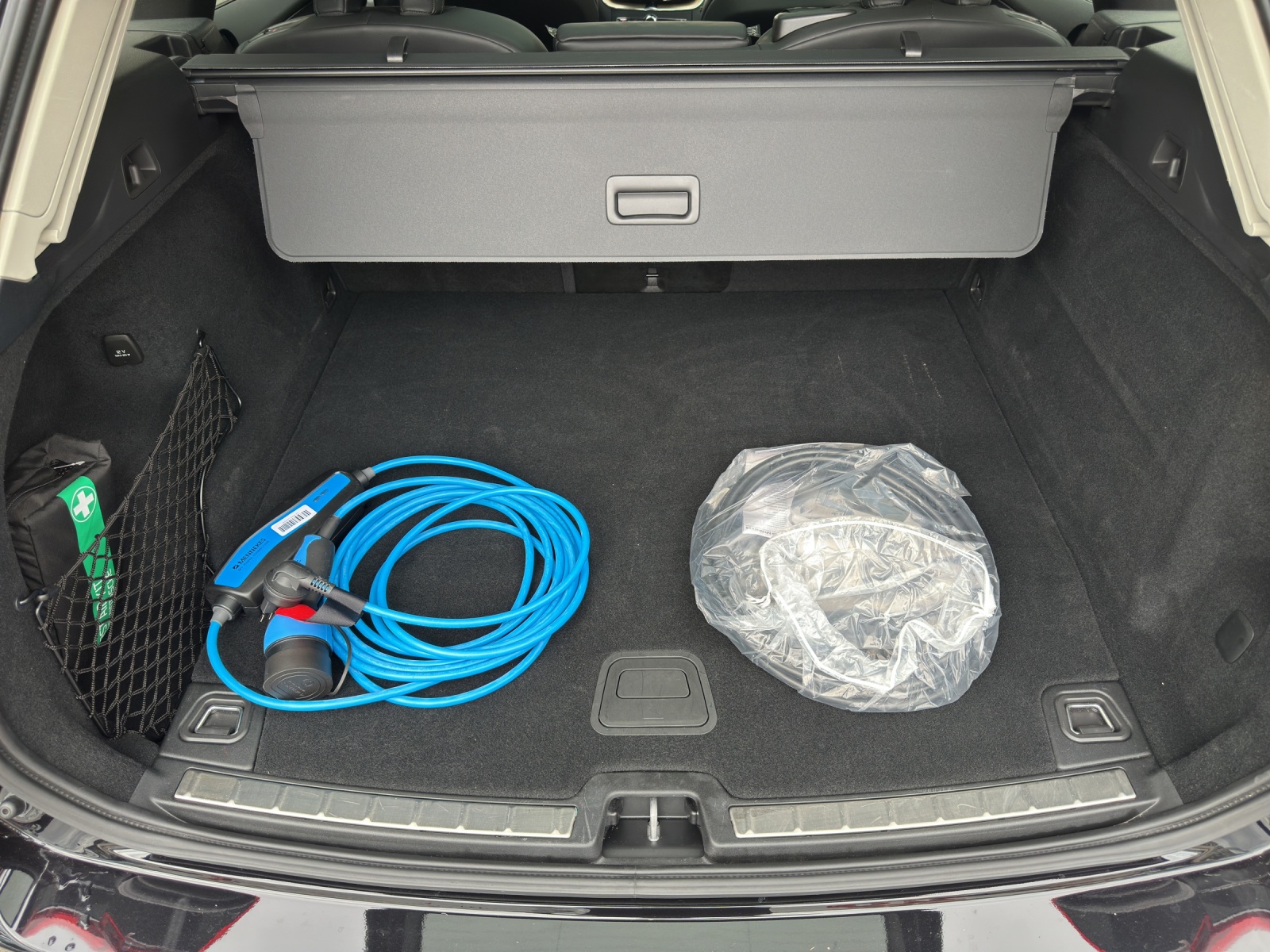 Image VOLVO XC60 XC60 2.0 T6 TE Plus Dark eAWD