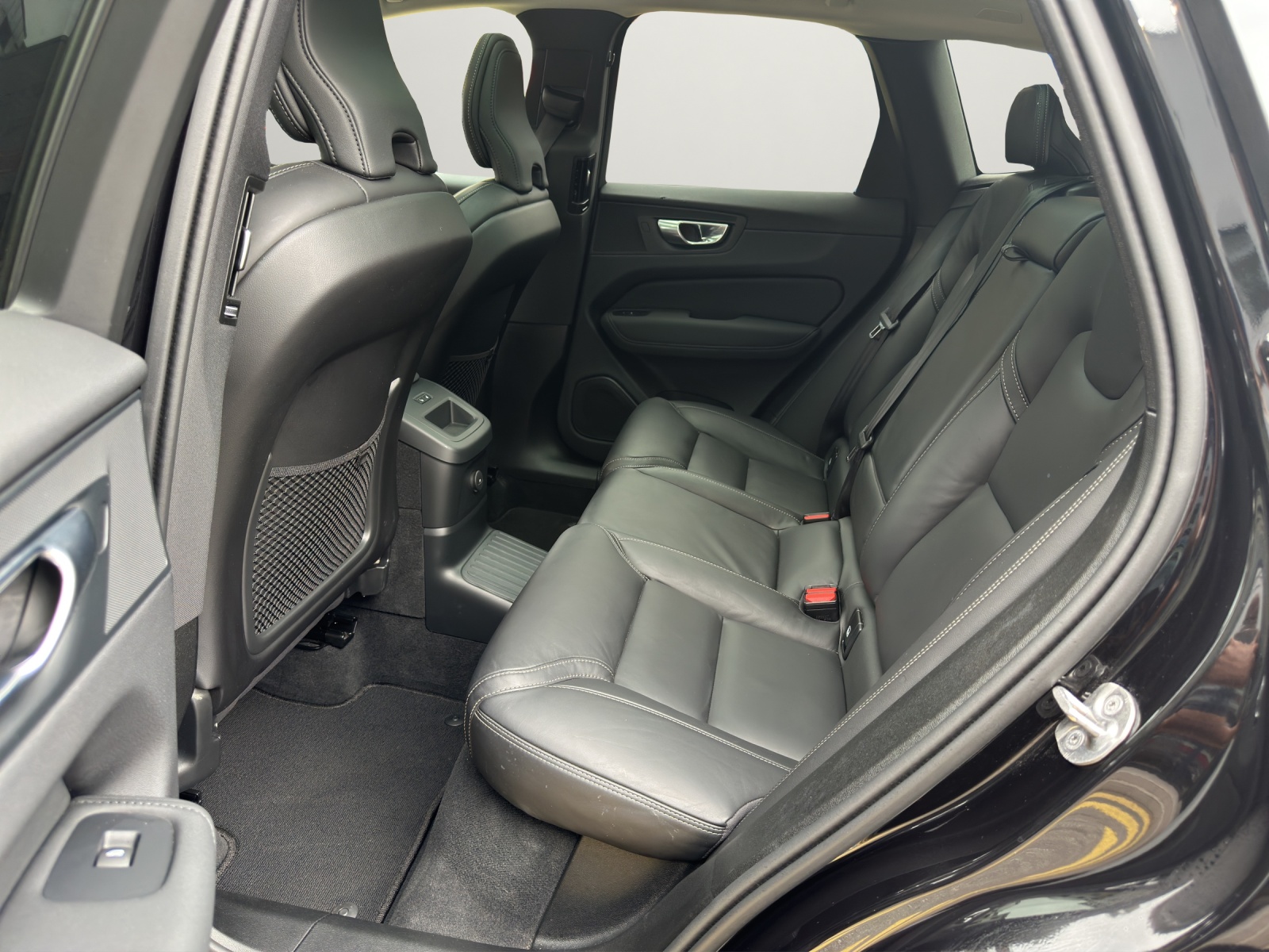 Image VOLVO XC60 XC60 2.0 T6 TE Plus Dark eAWD