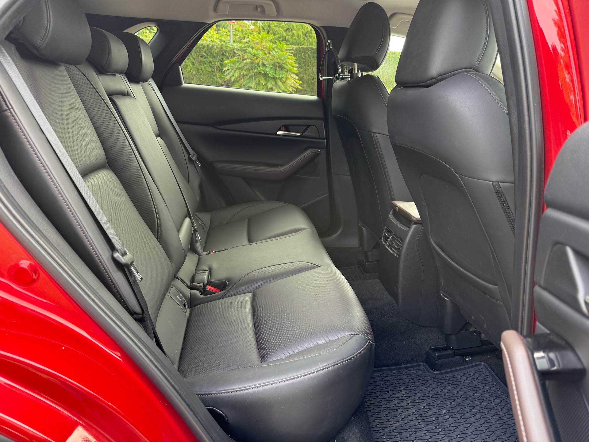 MAZDA CX-30 SKYACTIV-X 186 M Hybrid AWD Revolution Automat - CUIR - NAVIGATION - ANDROID AUTO - APPLE CARPLAY-image-24