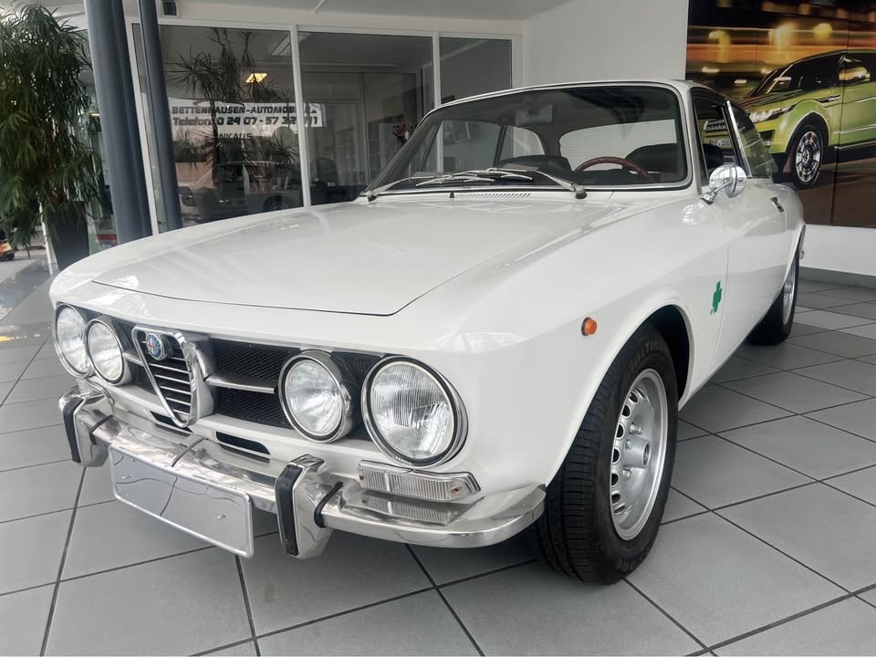 ALFA ROMEO 1750 GTV-image-2