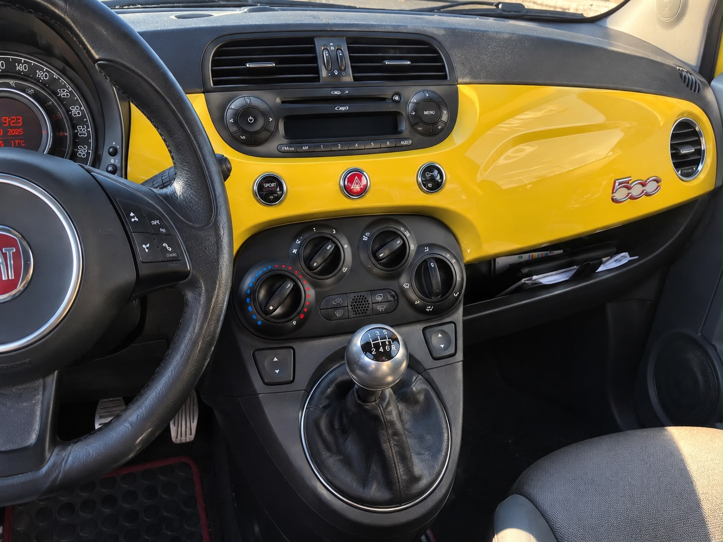 FIAT 500 1.2 Sport-image-11