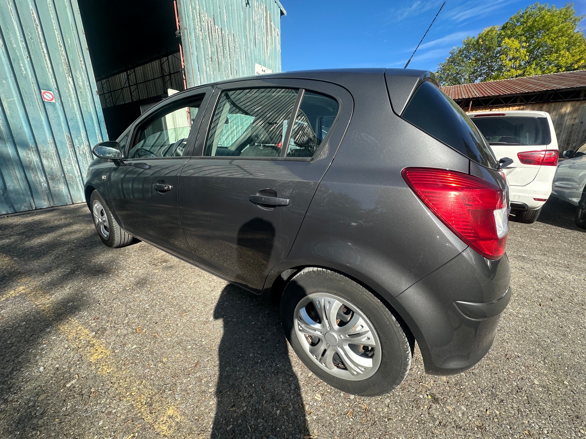 OPEL Corsa 1.4 TP Enjoy-image-4