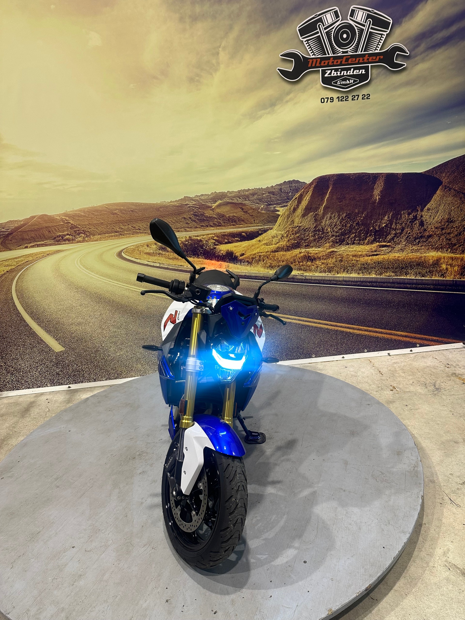 BMW F 900 R A2 (35kW) ABS-showroom-element-2
