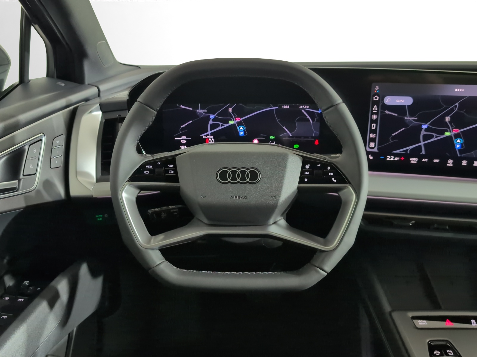 AUDI Q4 e-tron SUV performance Attraction-image-11
