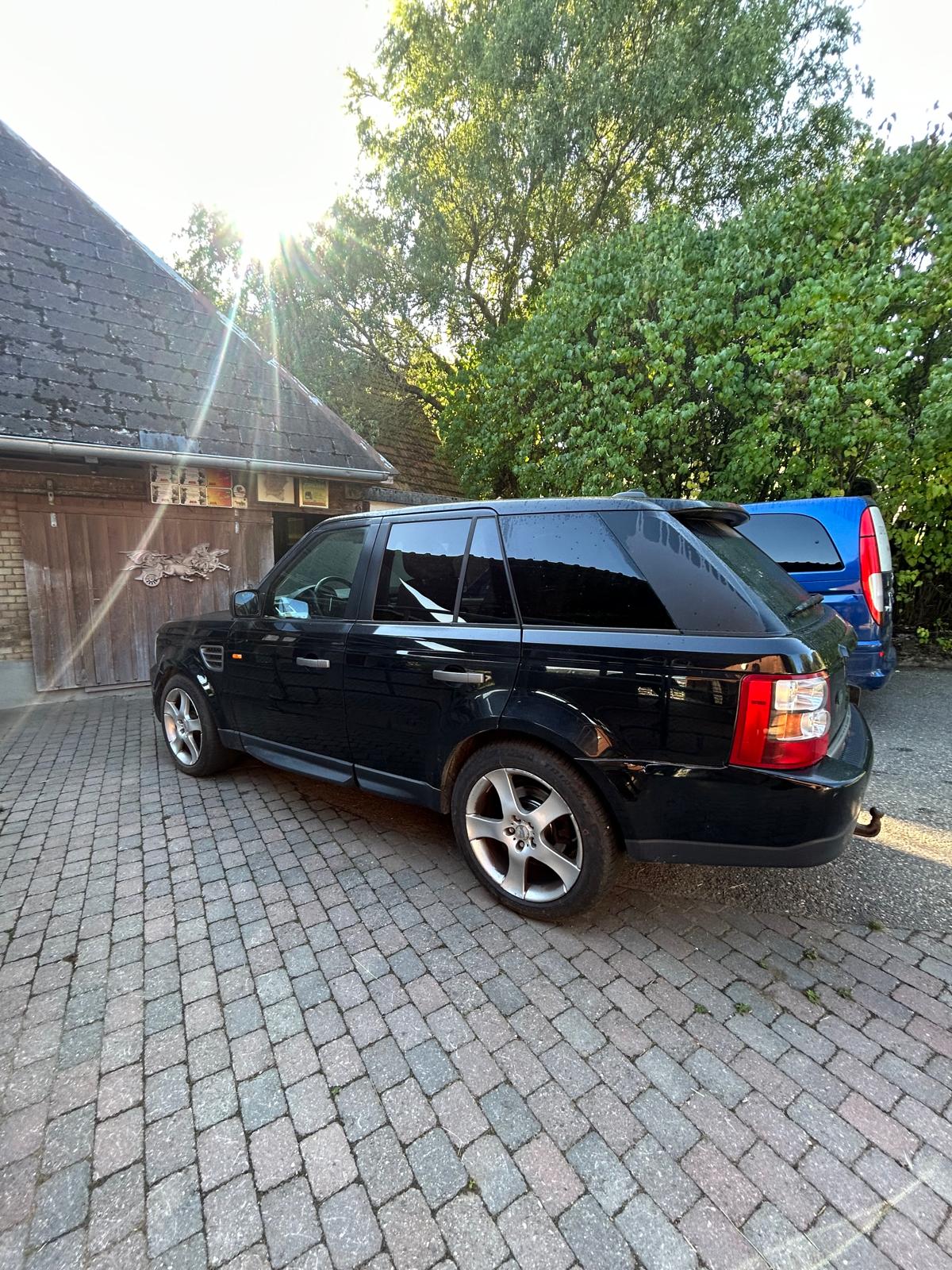 LAND ROVER Range Rover Sport 2.7 Td6 SE Automatic-image-2