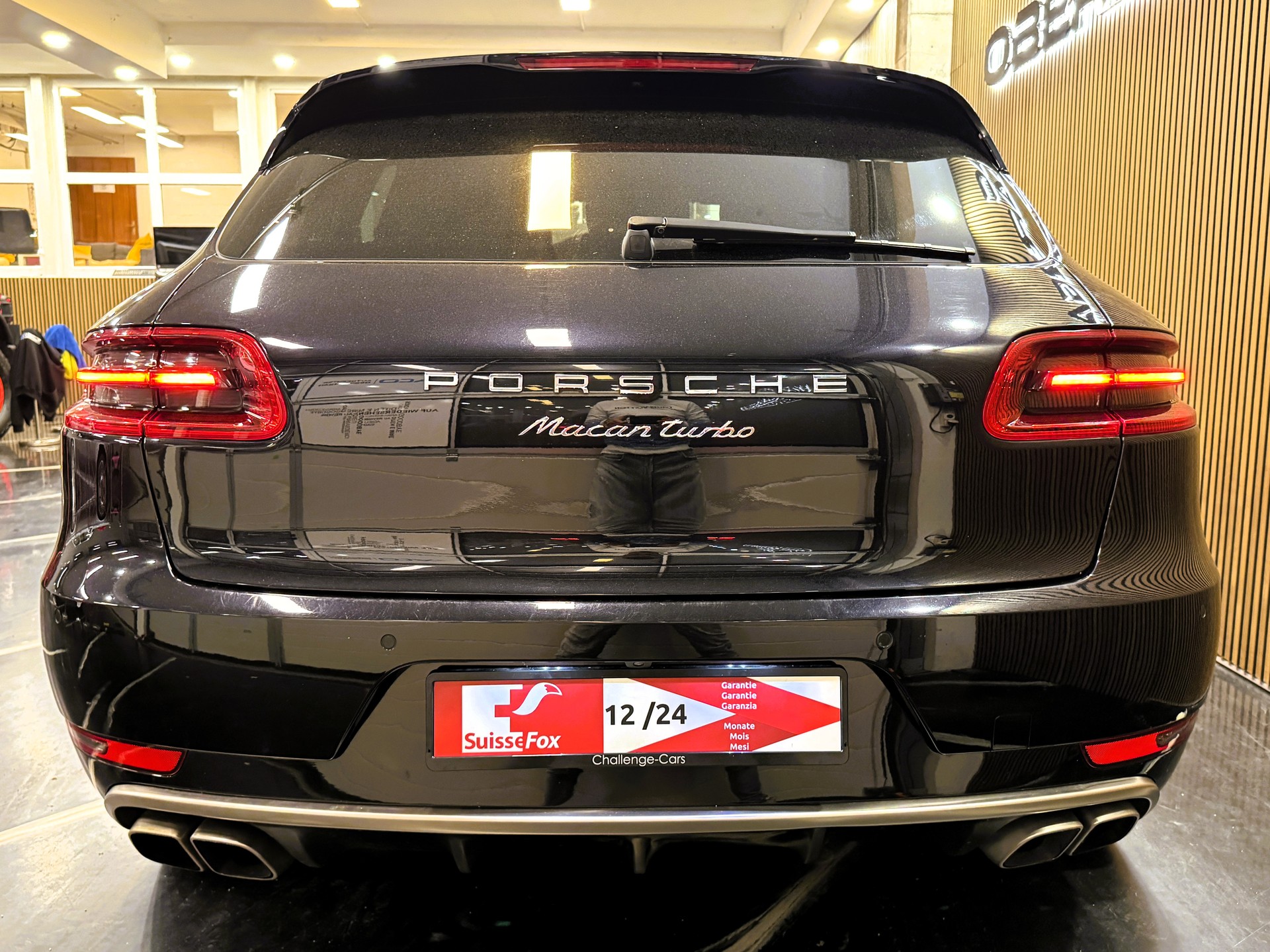PORSCHE Macan Turbo PDK-image-4