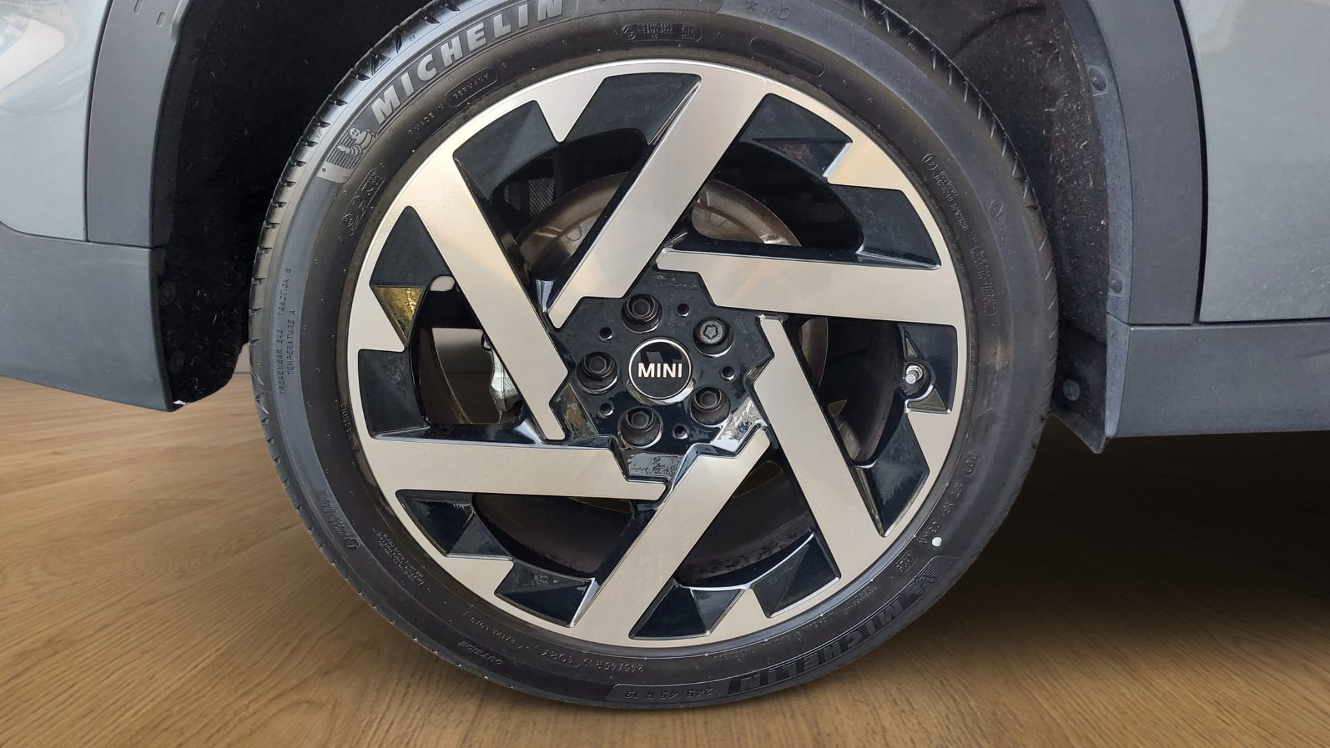 MINI Countryman C-image-10