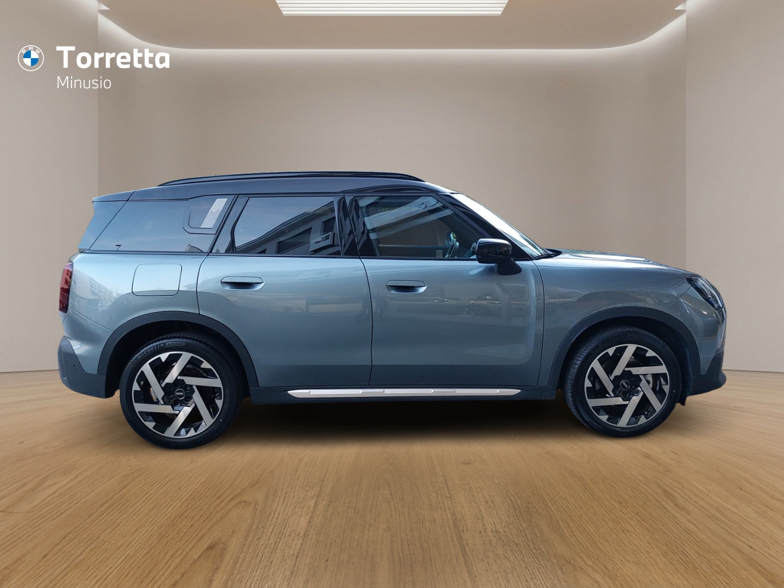 MINI Countryman C-image-5