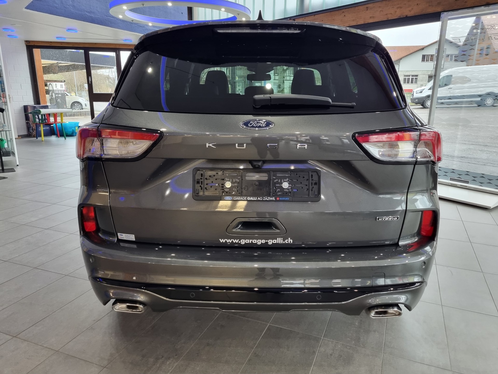 FORD Kuga 2.5 PHEV ST-Line X 2WD-showroom-element-3