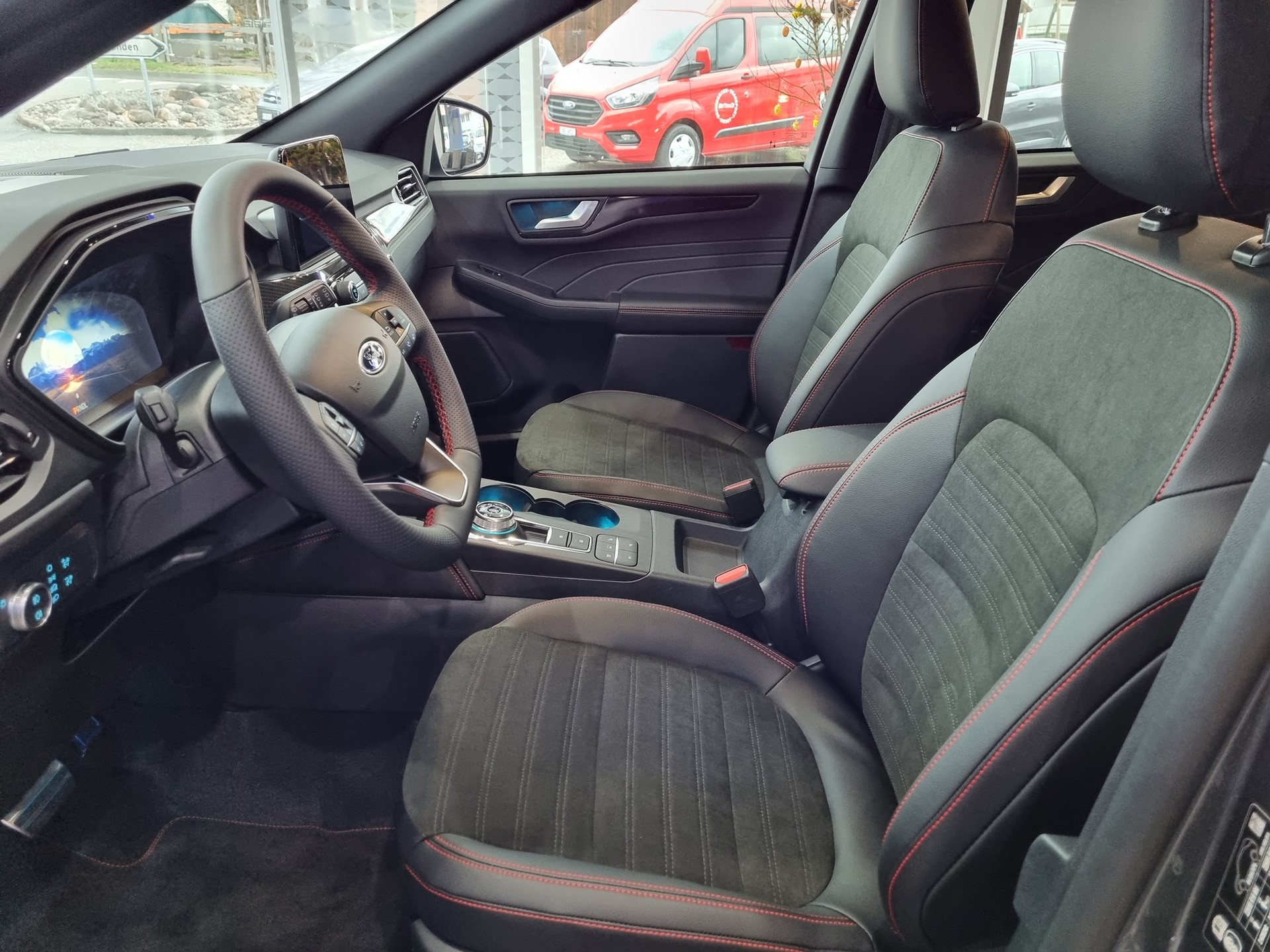 FORD Kuga 2.5 PHEV ST-Line X 2WD-image-6