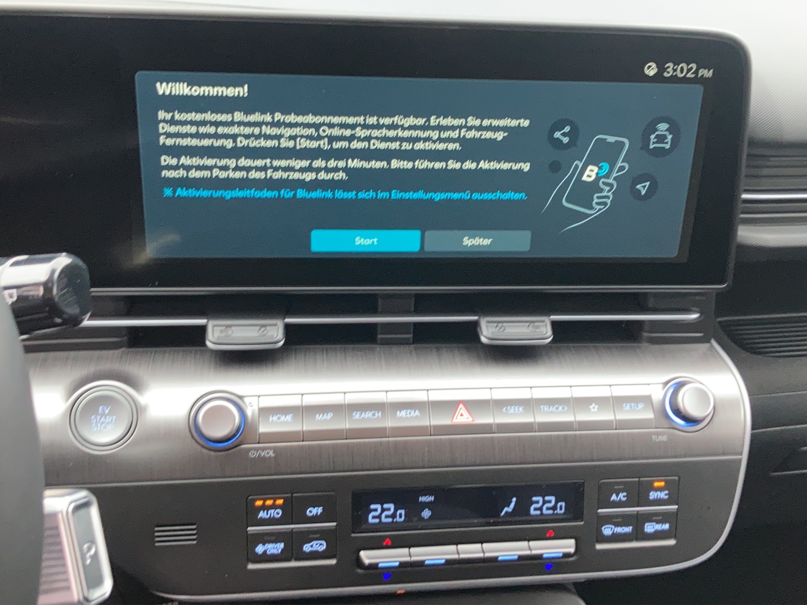 HYUNDAI Kona EV 65.4 kWh Origo-image-10