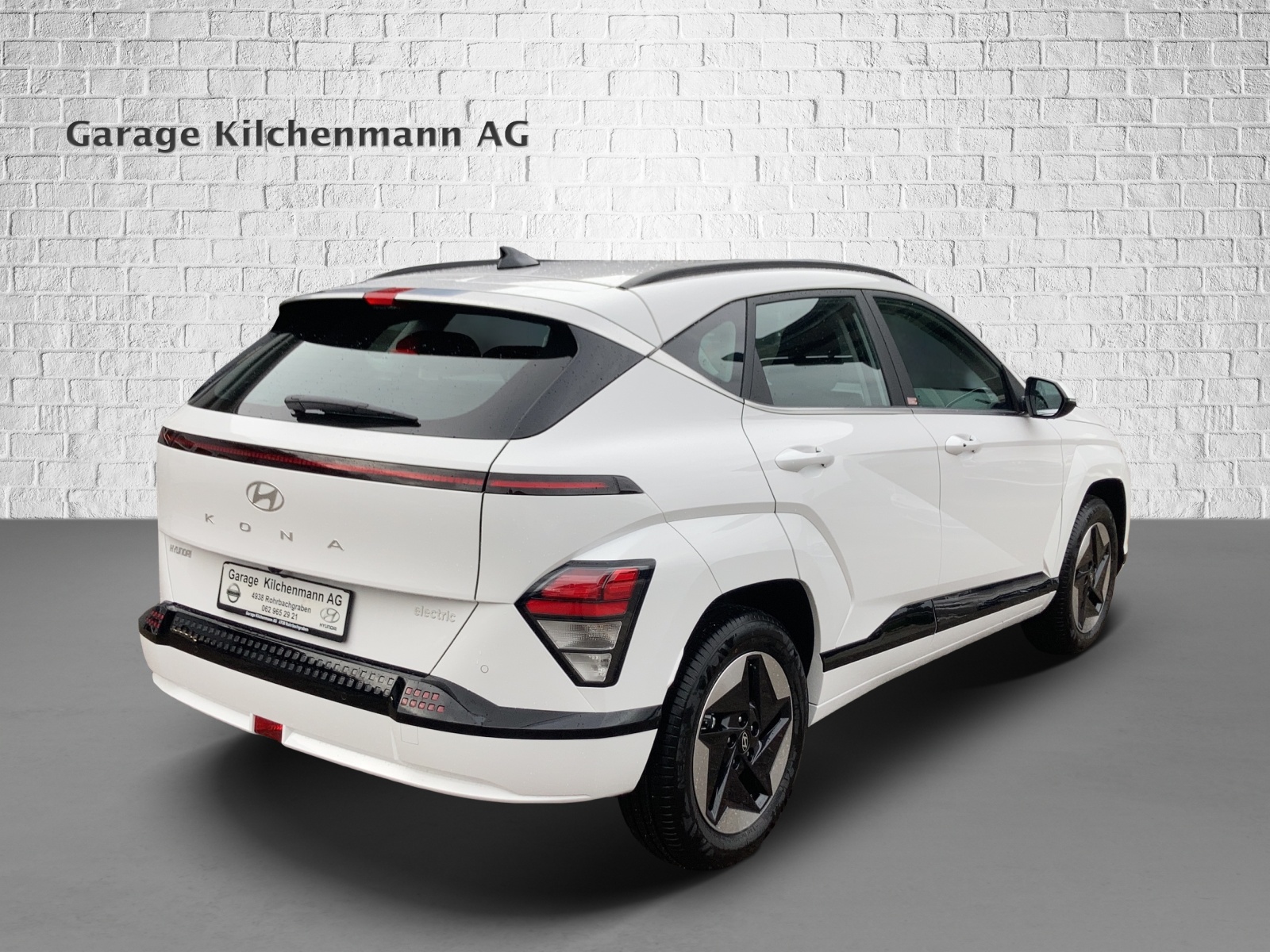 HYUNDAI Kona EV 65.4 kWh Origo-image-4