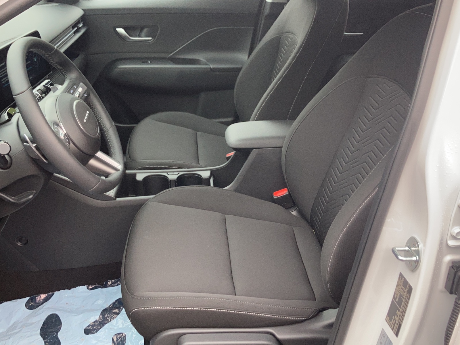 HYUNDAI Kona EV 65.4 kWh Origo-image-8