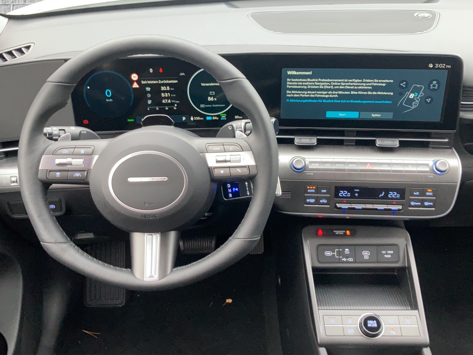 HYUNDAI Kona EV 65.4 kWh Origo-image-13