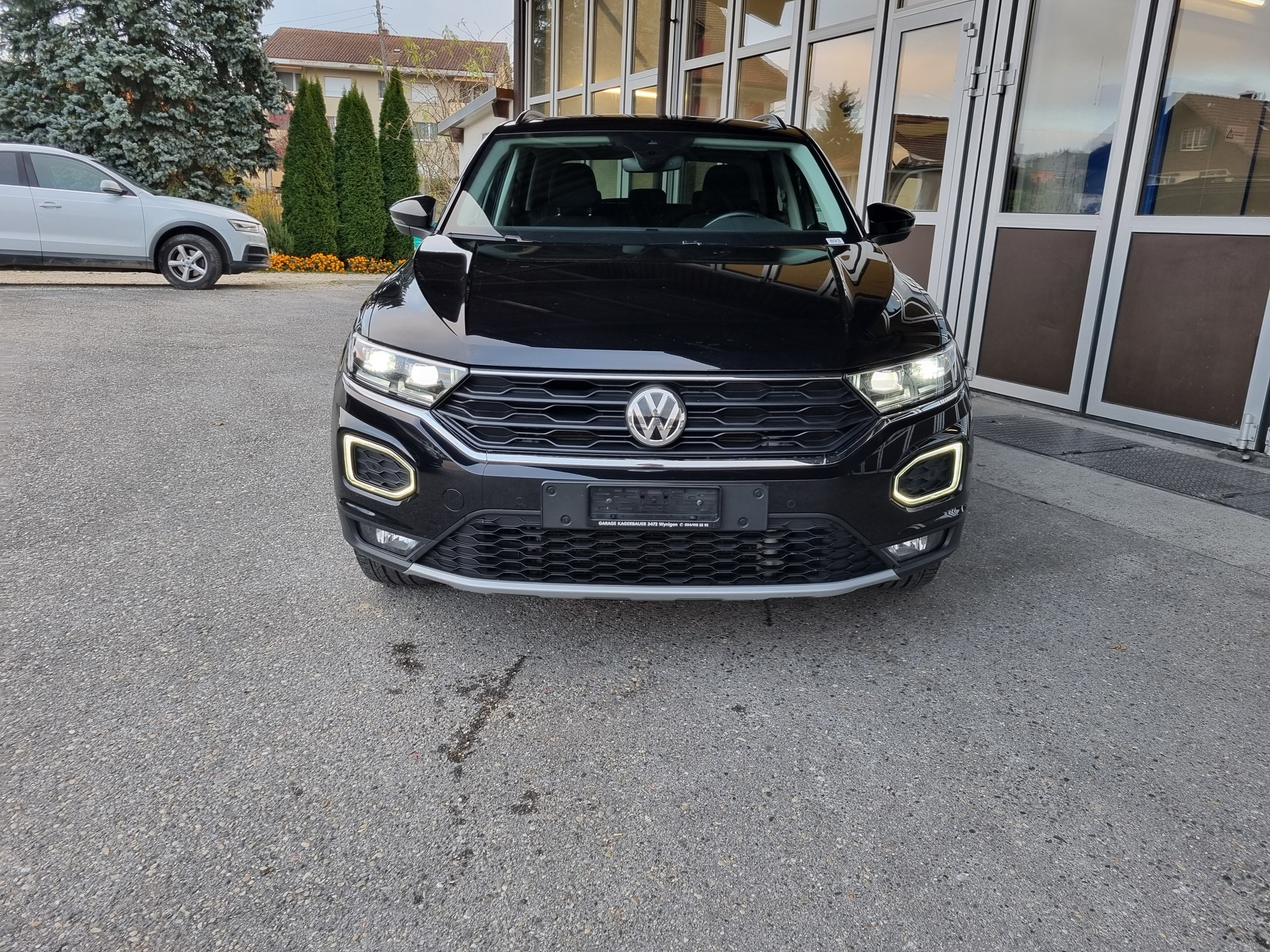 VW T-Roc 2.0 TDI SCR Advance DSG 4Motion-image-0