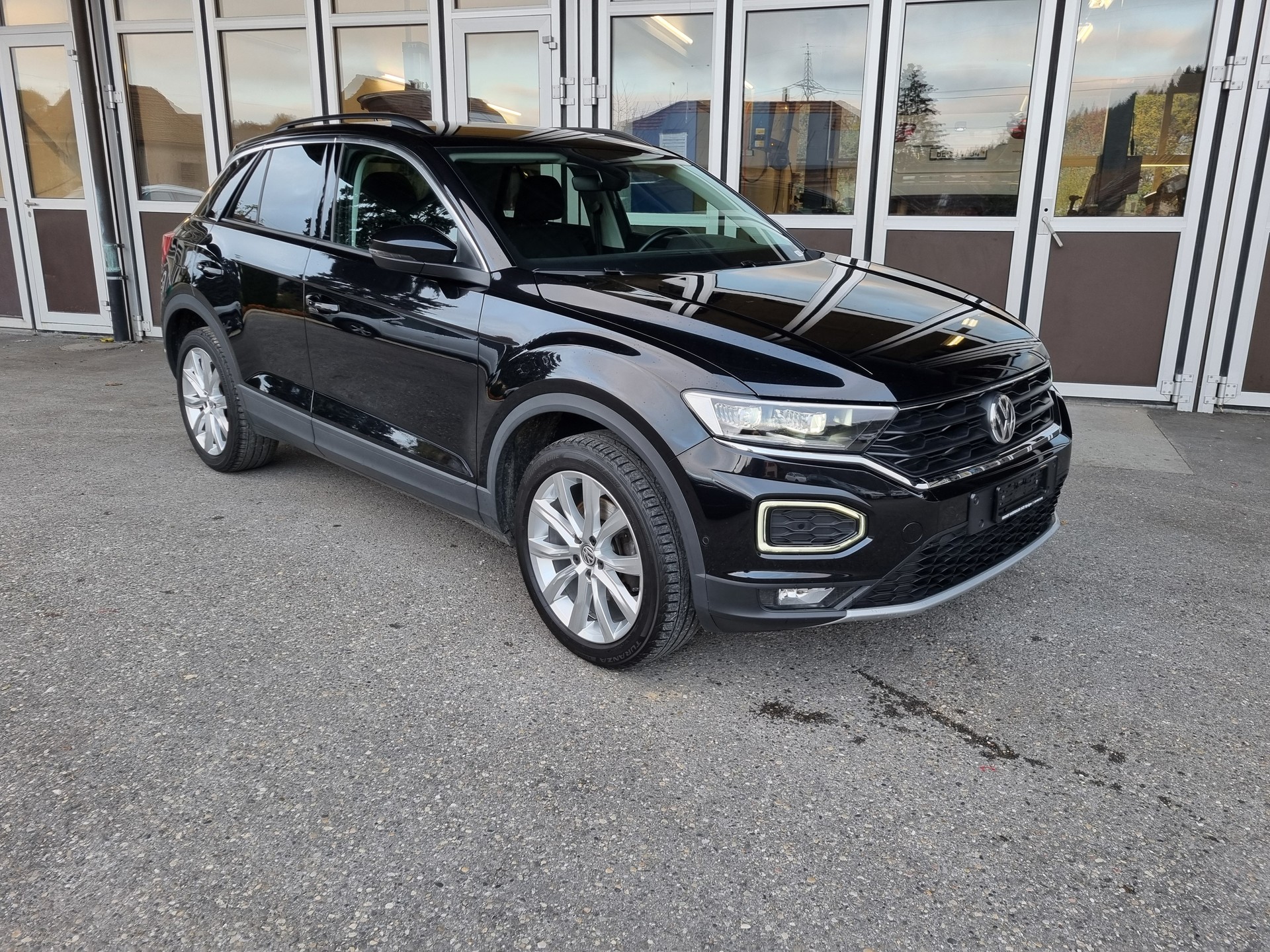 VW T-Roc 2.0 TDI SCR Advance DSG 4Motion-image-1