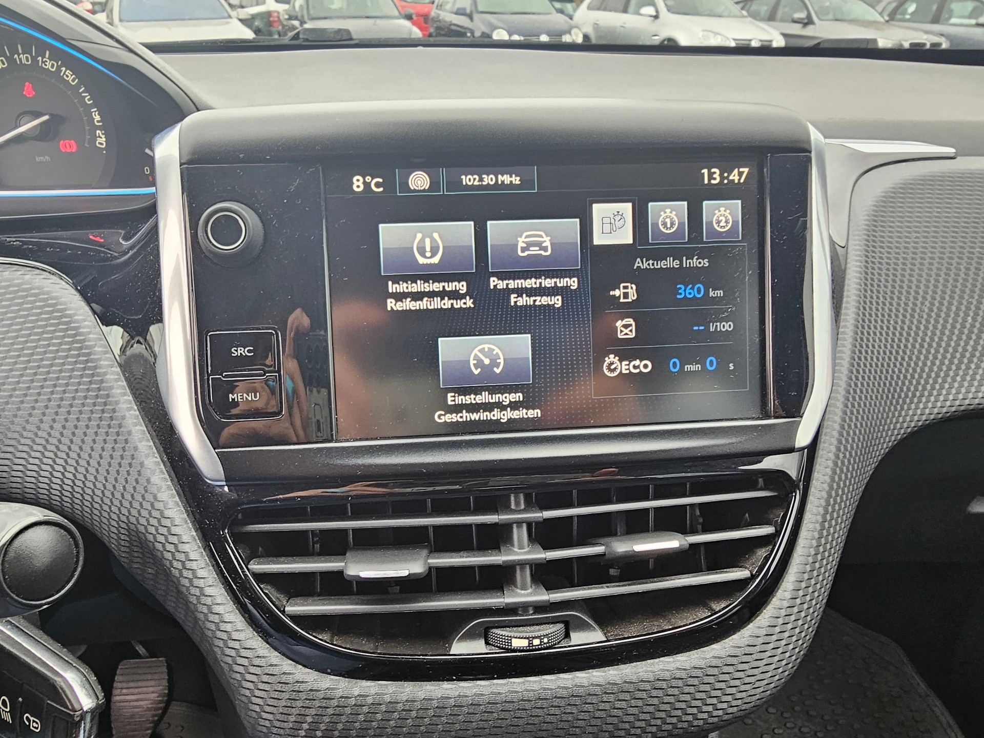 PEUGEOT 2008 1.2 PureTech Active-image-14