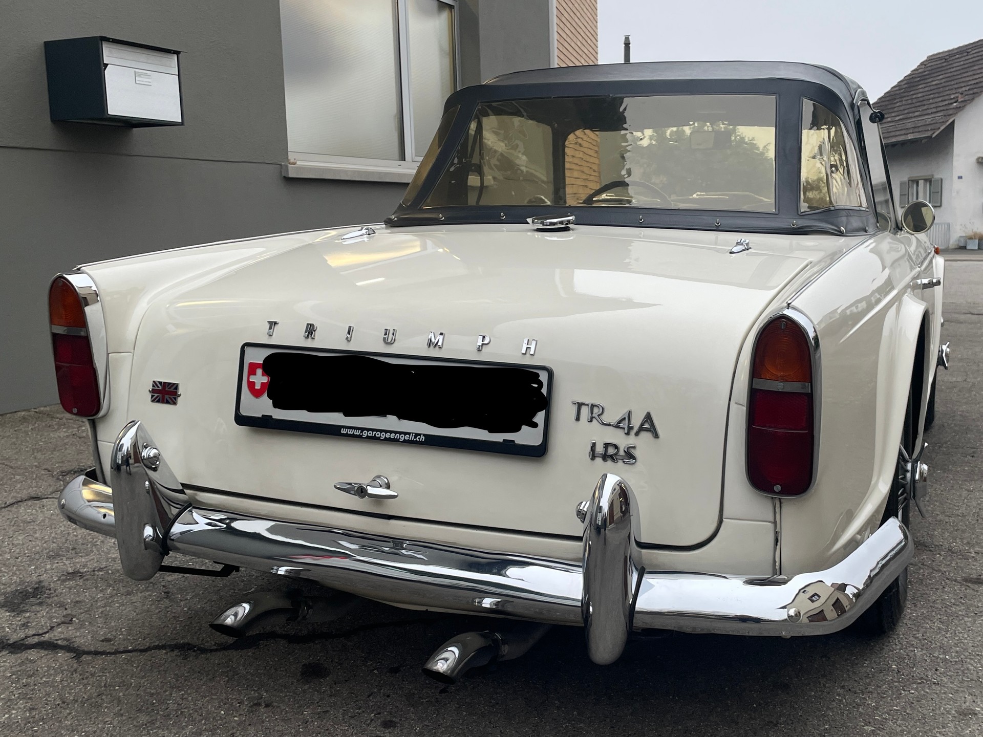 TRIUMPH TR4A IRS-image-3