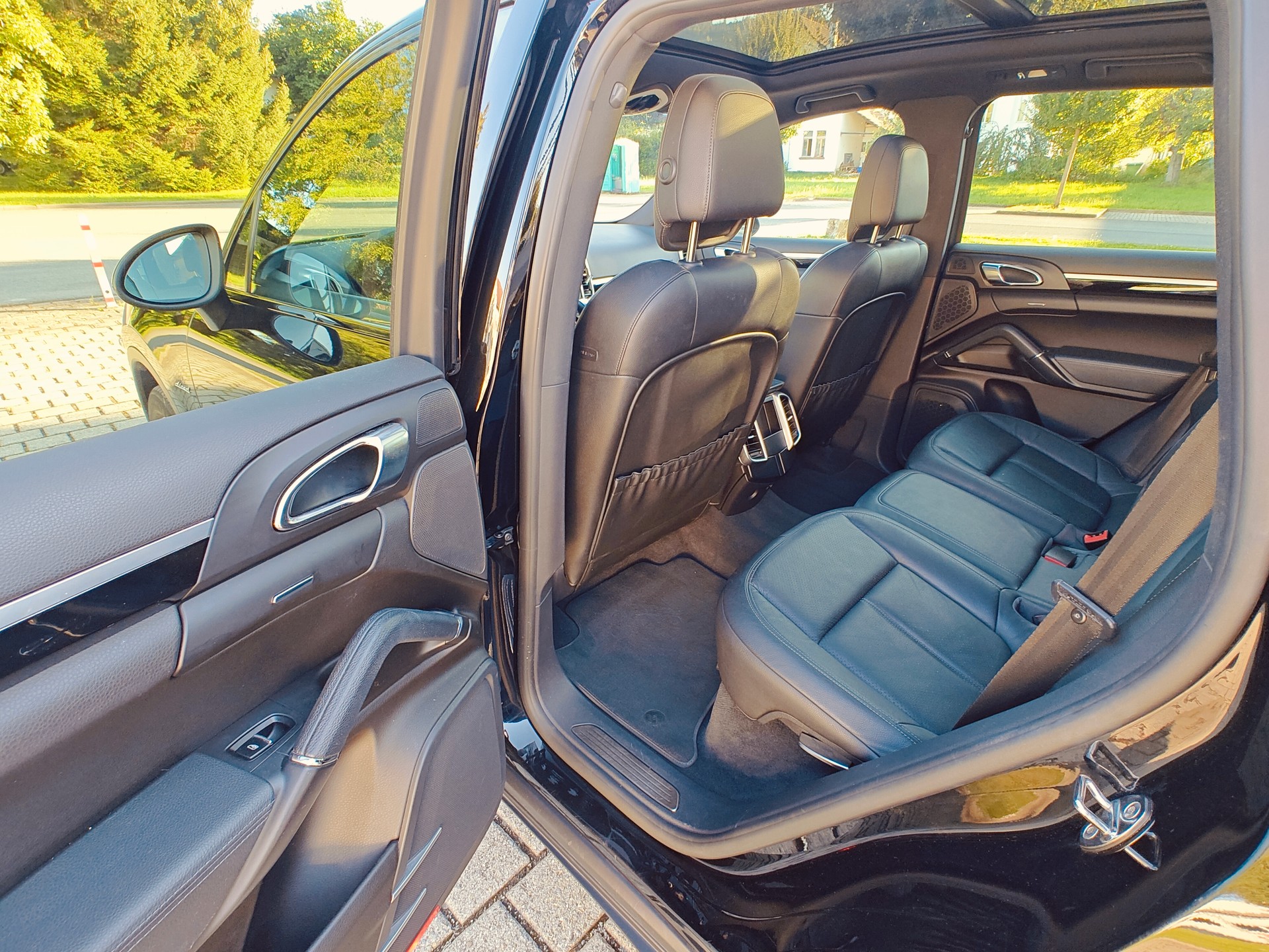 PORSCHE Cayenne Diesel Platinum Edition - AHK 3.5t-image-13