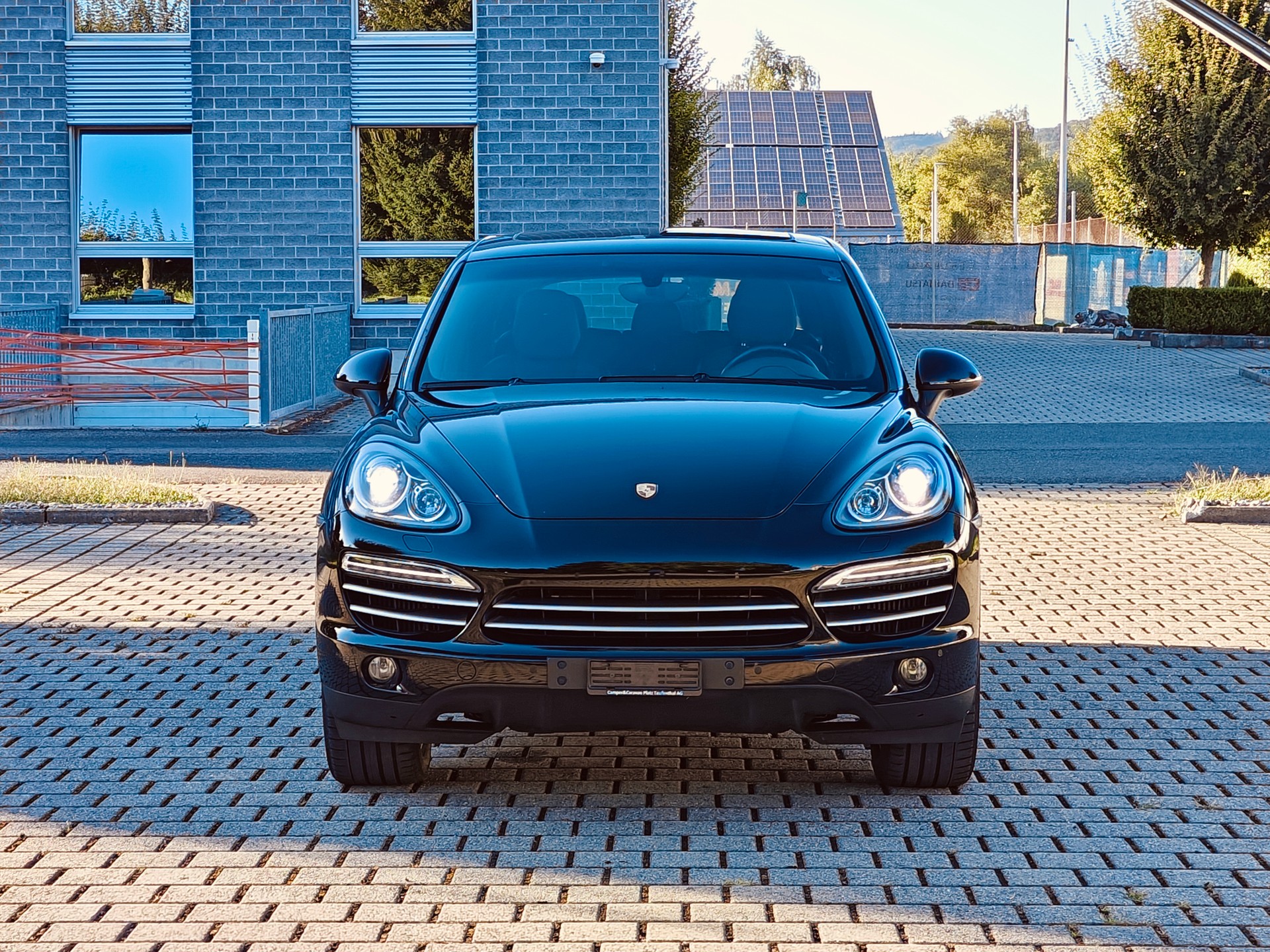 PORSCHE Cayenne Diesel Platinum Edition - AHK 3.5t-image-1