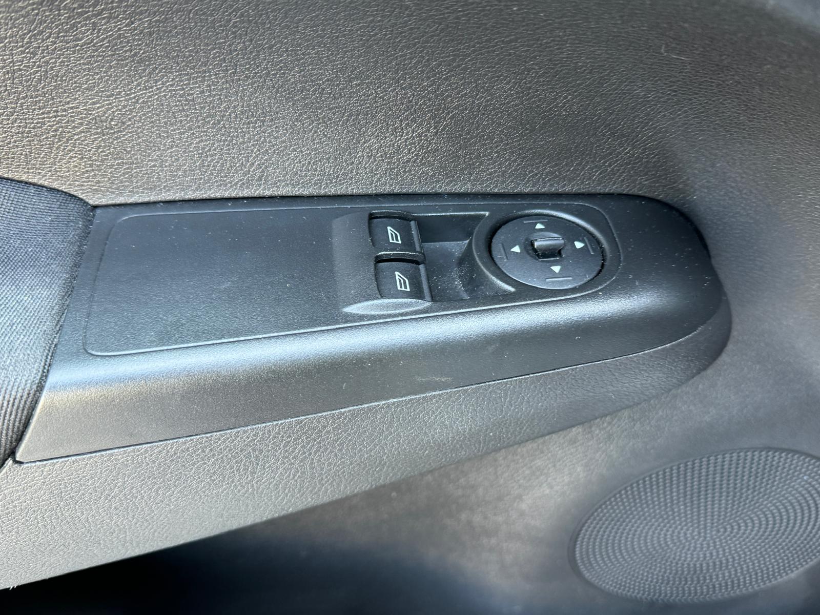 FORD Transit Courier Van 1.0 EcoBoost Trend-image-9