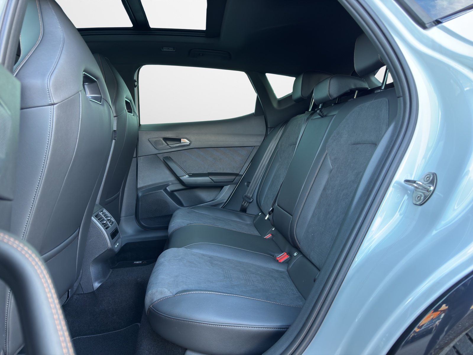 CUPRA Formentor 1.5 eHybrid VZ DSG-image-5
