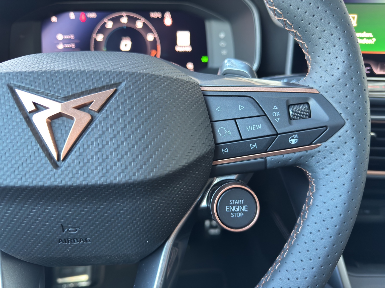 CUPRA Formentor 1.5 eHybrid VZ DSG-image-8