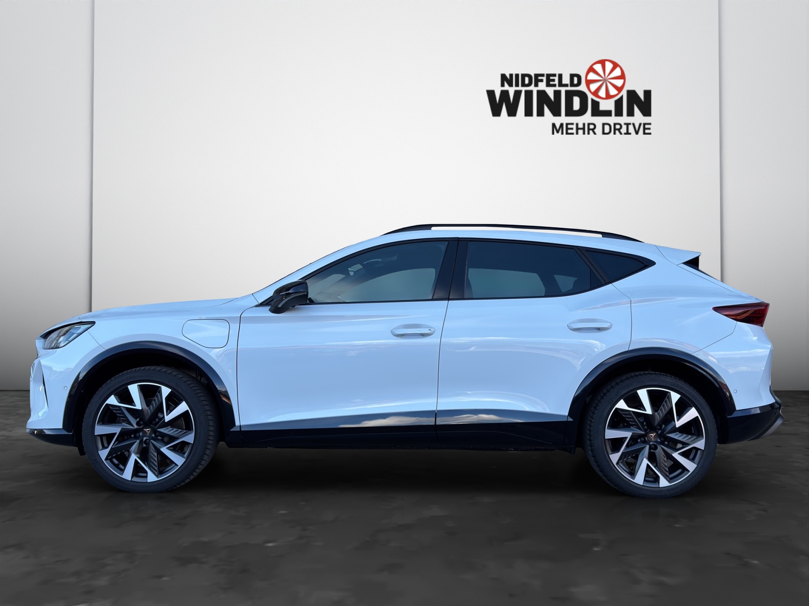 CUPRA Formentor 1.5 eHybrid VZ DSG-image-2