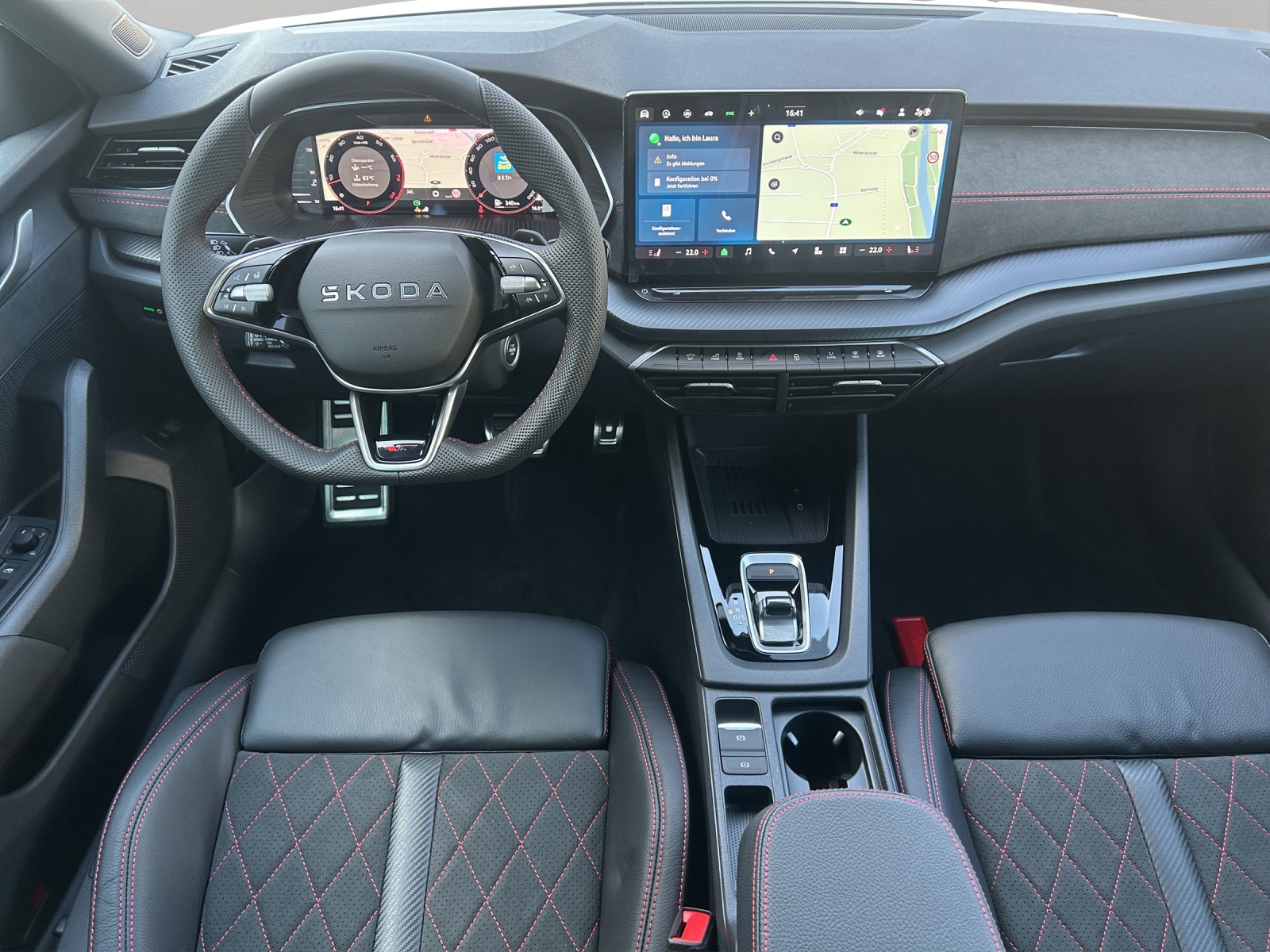 SKODA Octavia Combi 2.0 TSI DSG RS-image-7