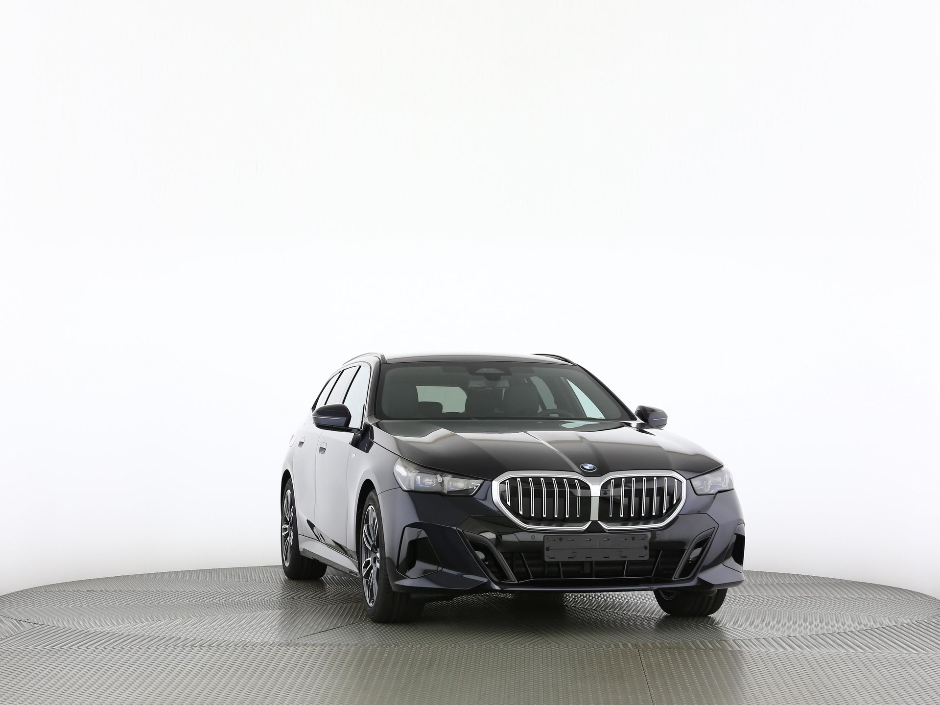BMW 520d xDrive Touring-image-28