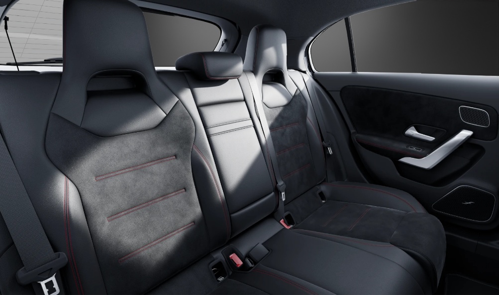 MERCEDES-BENZ A 250 4Matic 8G-DCT-image-6