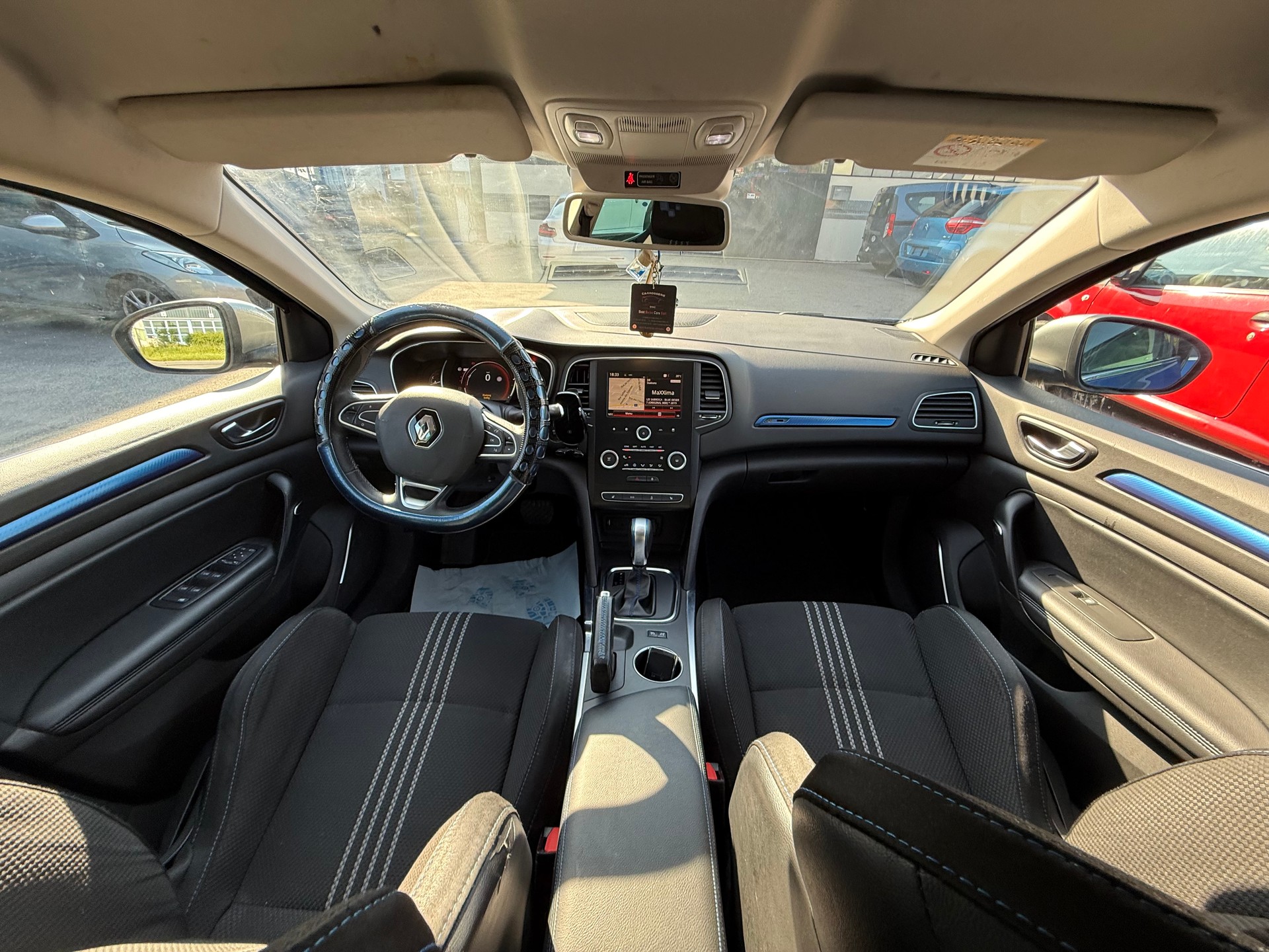 RENAULT Mégane 1.2 16V Turbo GT Line EDC-image-5