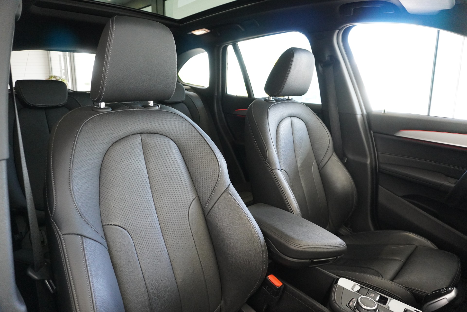 BMW X1 xDrive 25i M Sport Steptronic-image-8