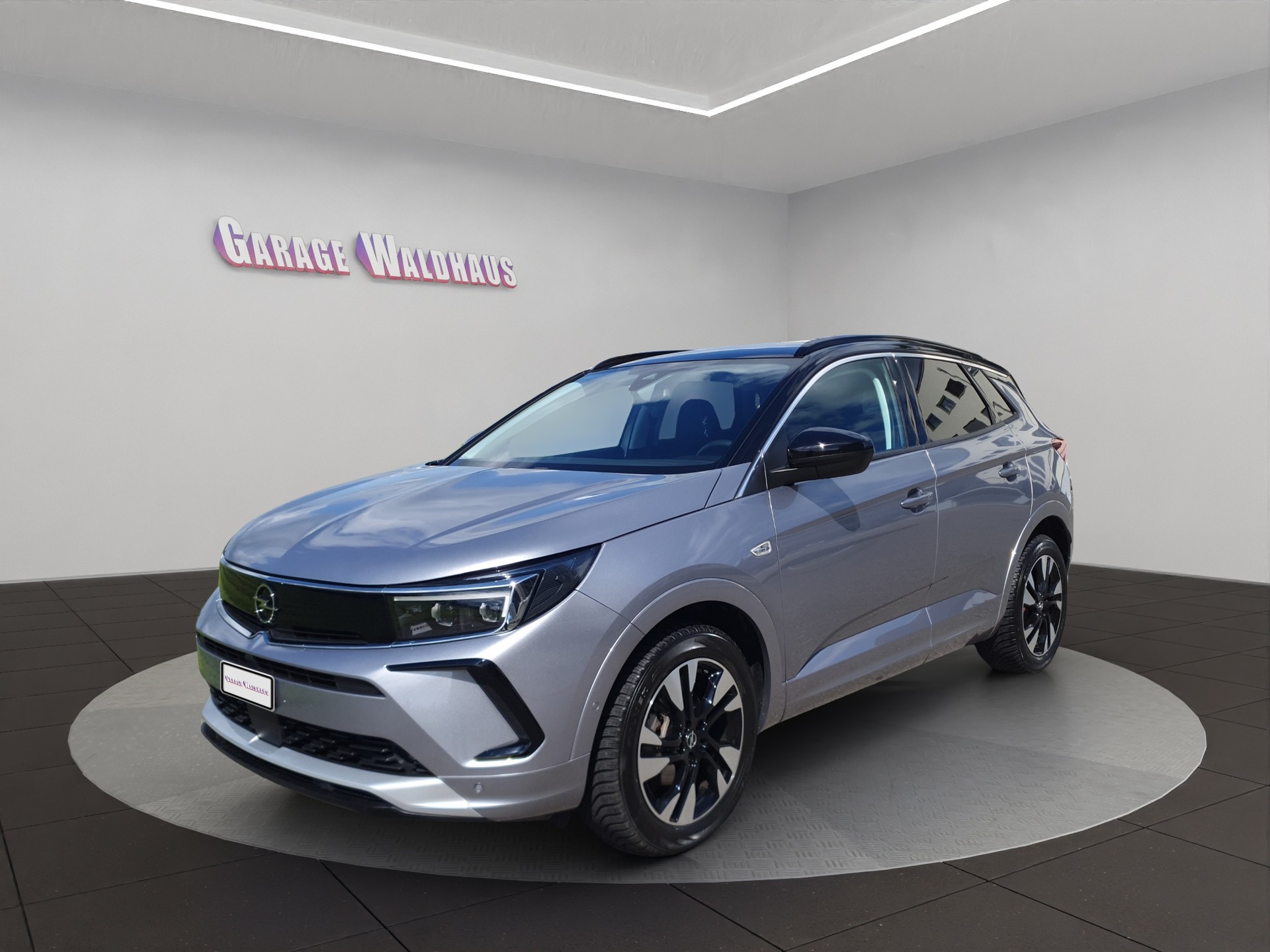 OPEL Grandland 1.2i TP Blitz Automatik-image-0