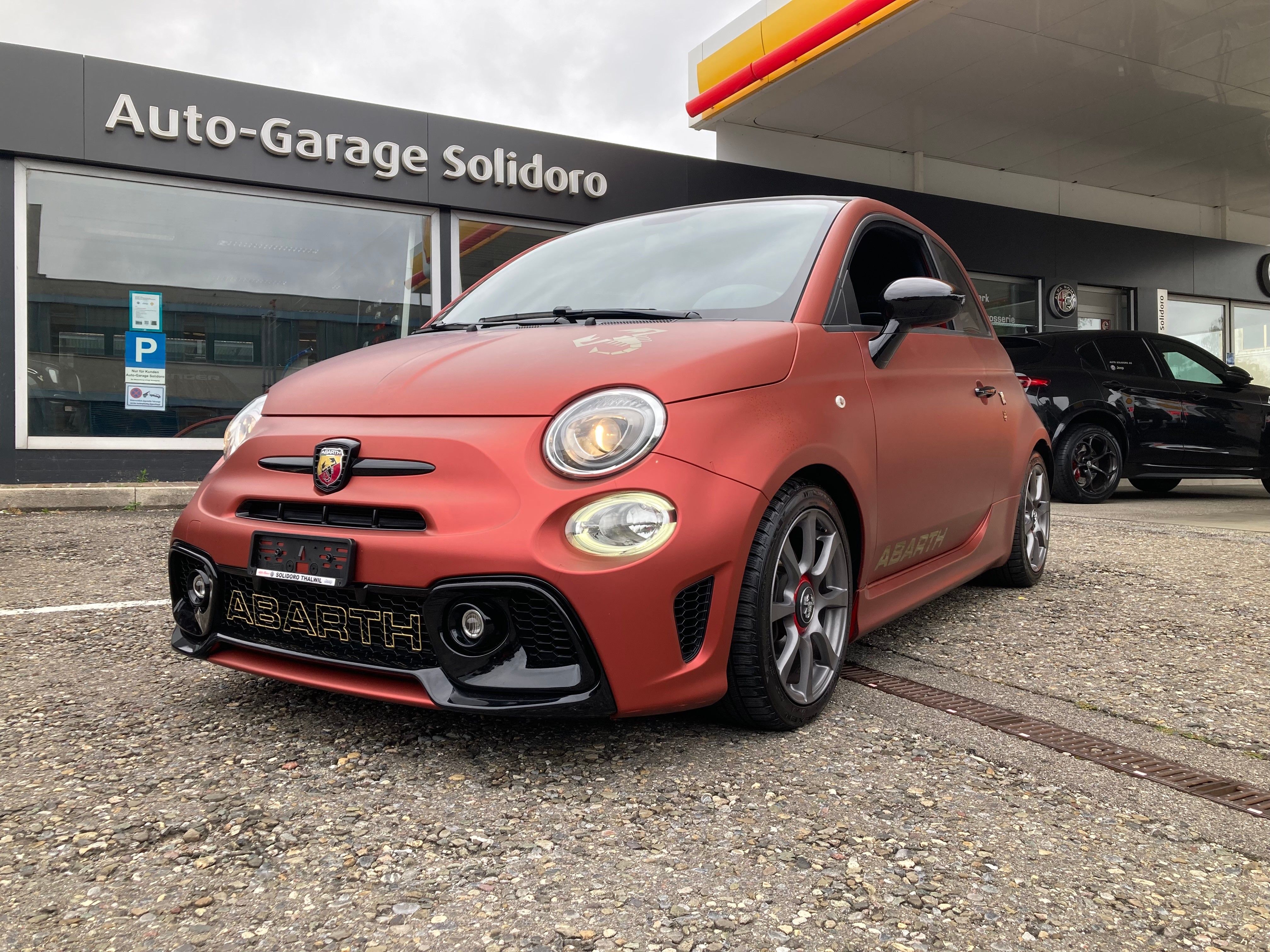 Car photo