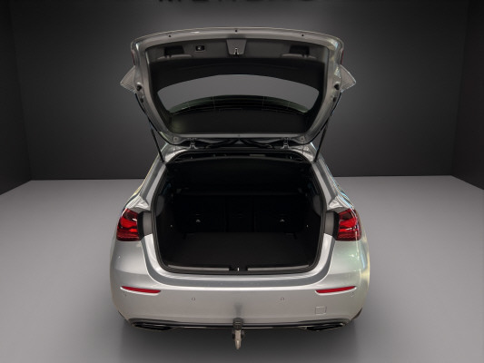 MERCEDES-BENZ A 200 7G-DCT-image-11