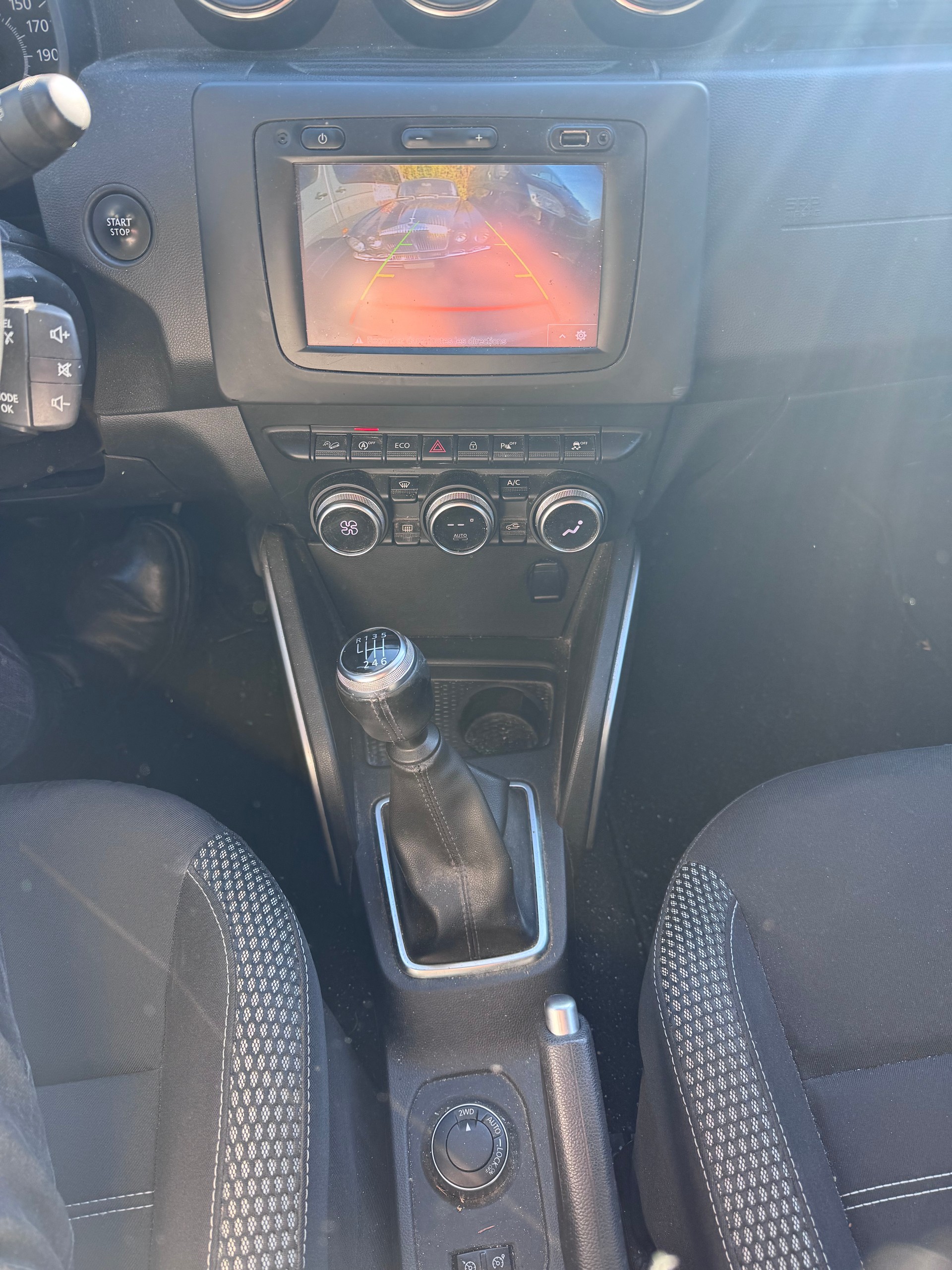 DACIA Duster TCe 125 Prestige 4x4-image-3