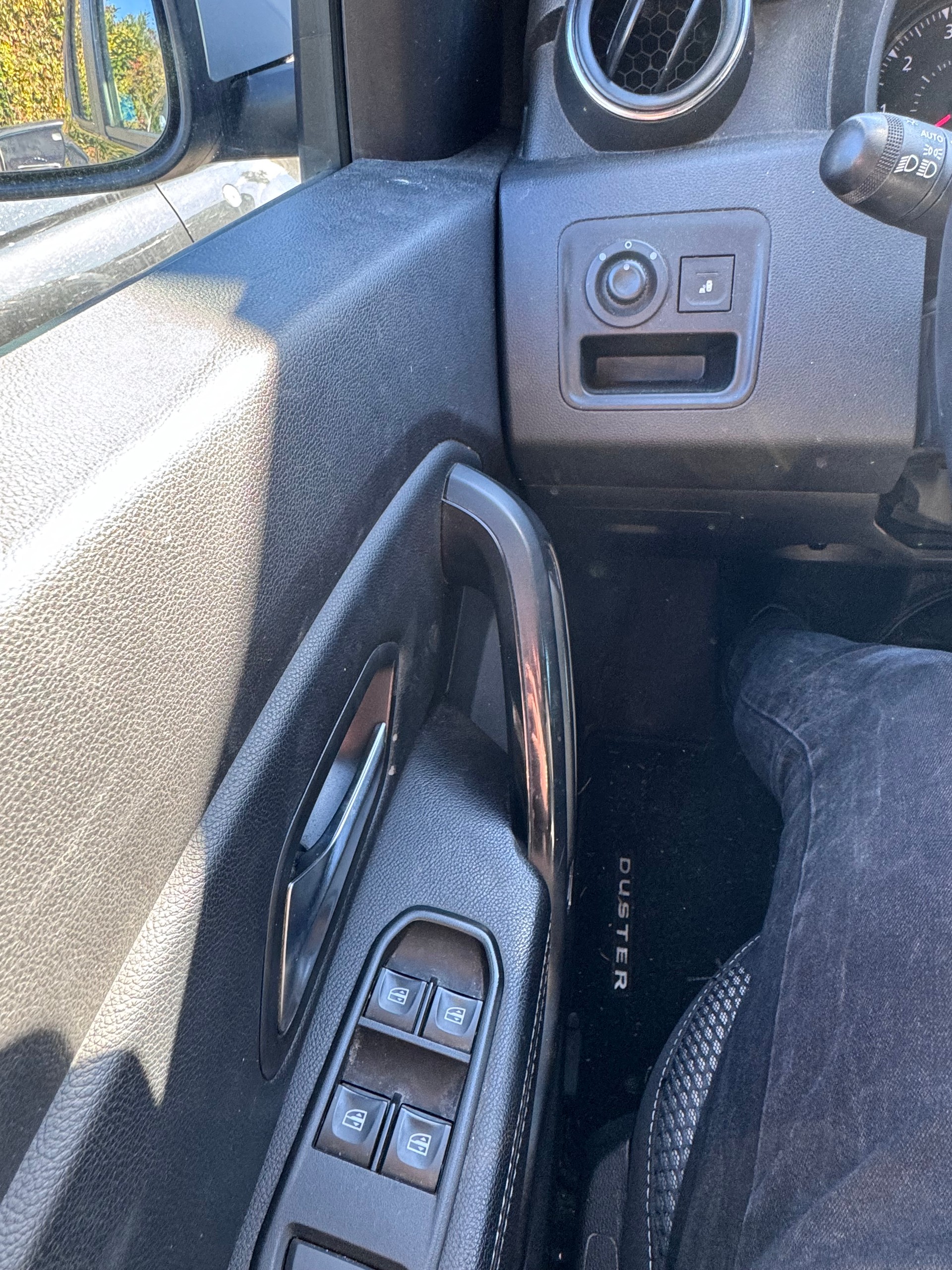 DACIA Duster TCe 125 Prestige 4x4-image-5