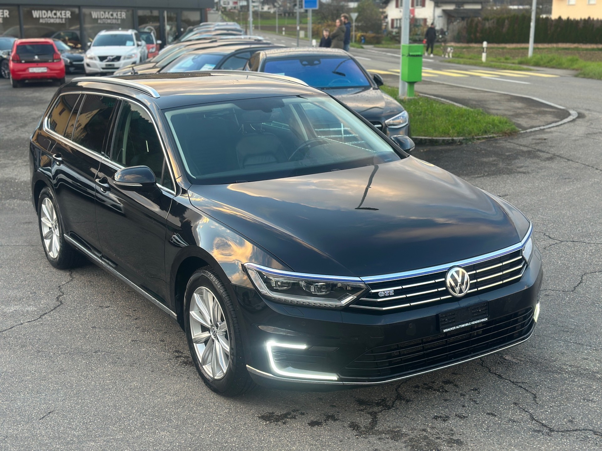 VW Passat Variant 1.4 TSI GTE Hybrid DSG-image-13