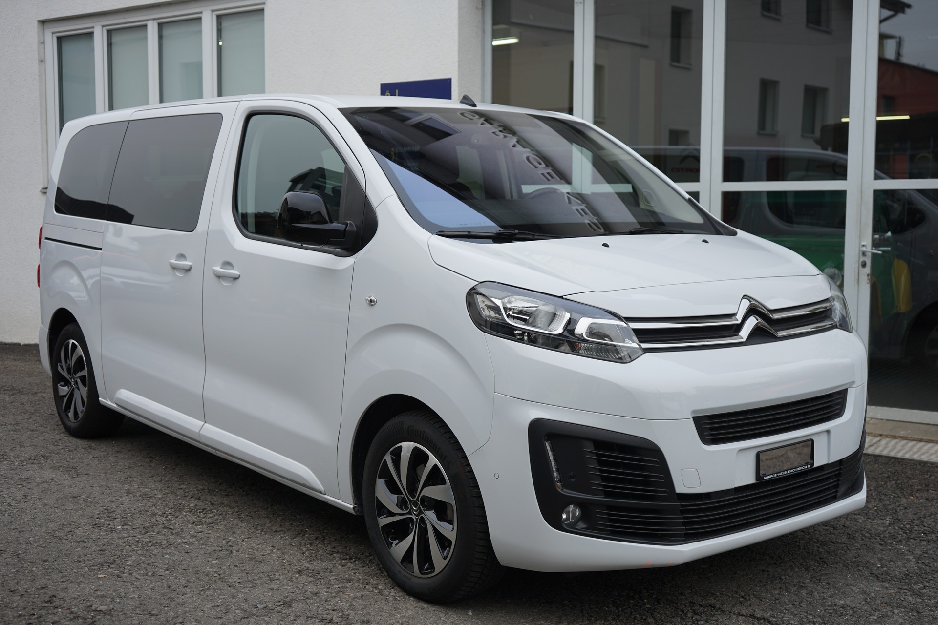 CITROEN Spacetourer EO 2.0 BlueHDi Business M EAT8-image-1