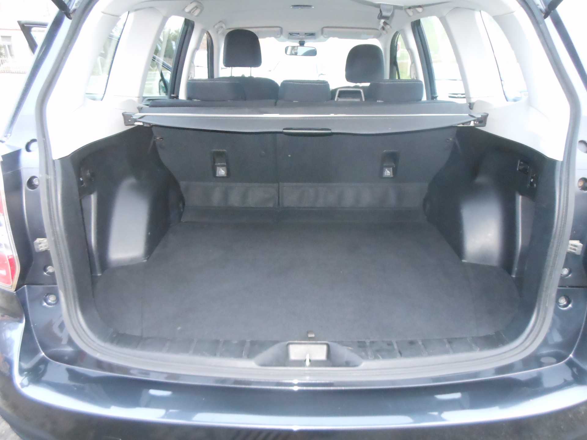 SUBARU Forester 2.0i Swiss Lineartronic-image-6